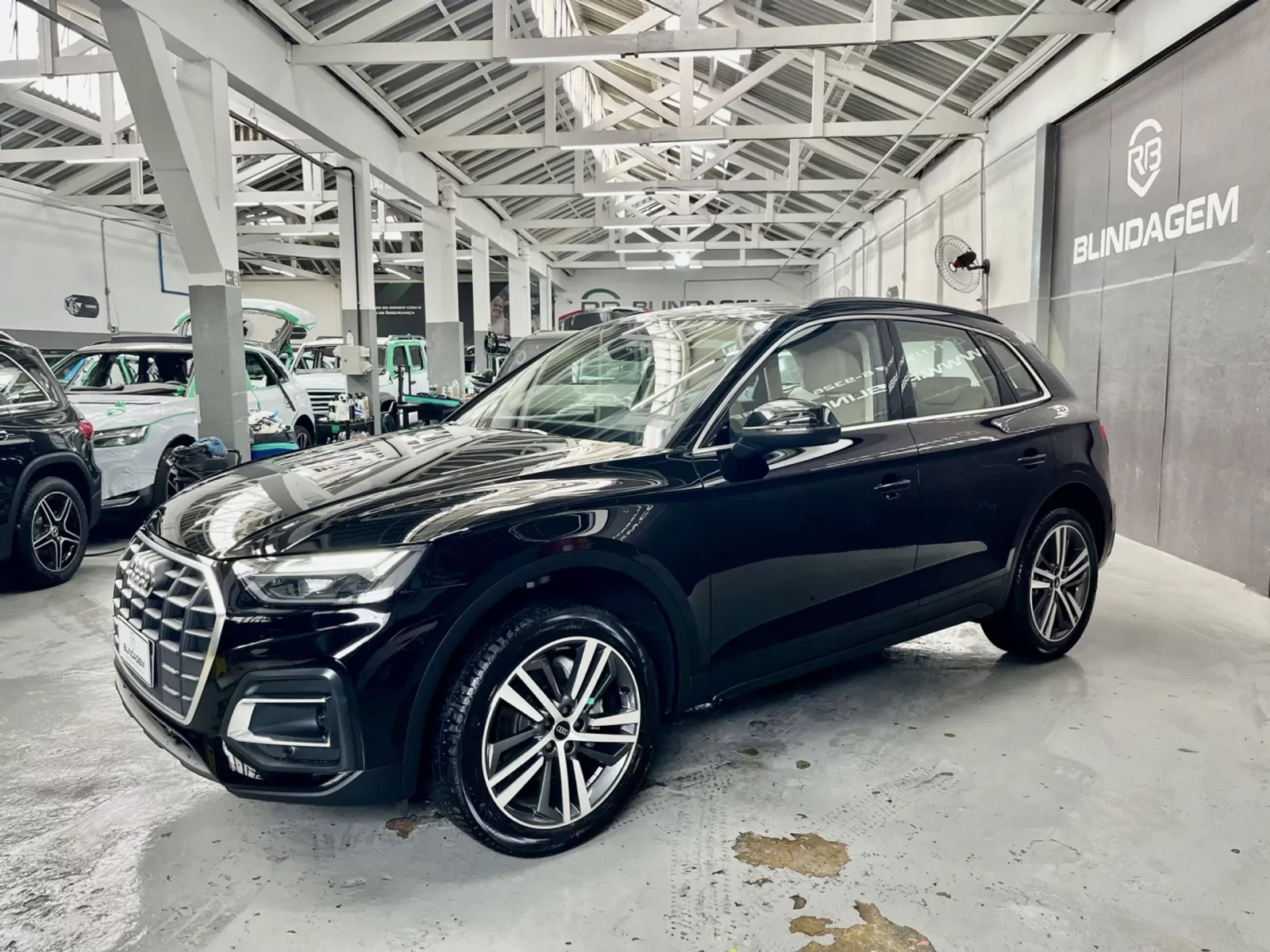 audi:q5:20-45-tfsi-gasolina-prestige-quattro-s-tronic:4-portas:2025-03
