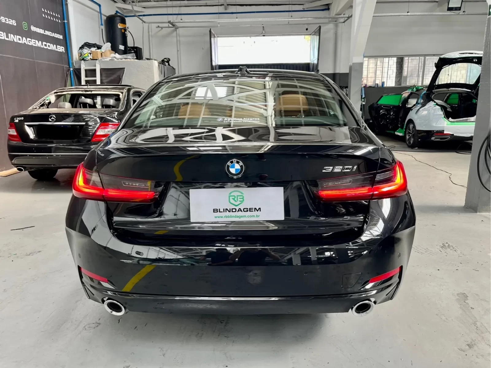 bmw-320i-2-0-16v-turbo-flex-gp-automatico-03