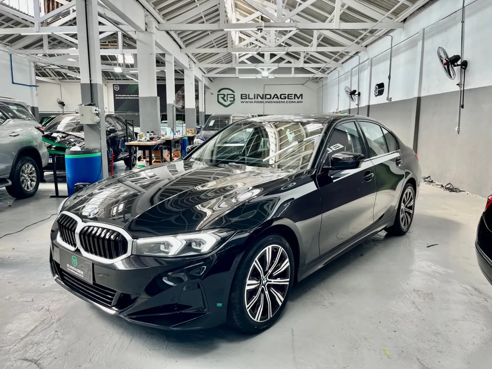 bmw-320i-2-0-16v-turbo-flex-gp-automatico-04