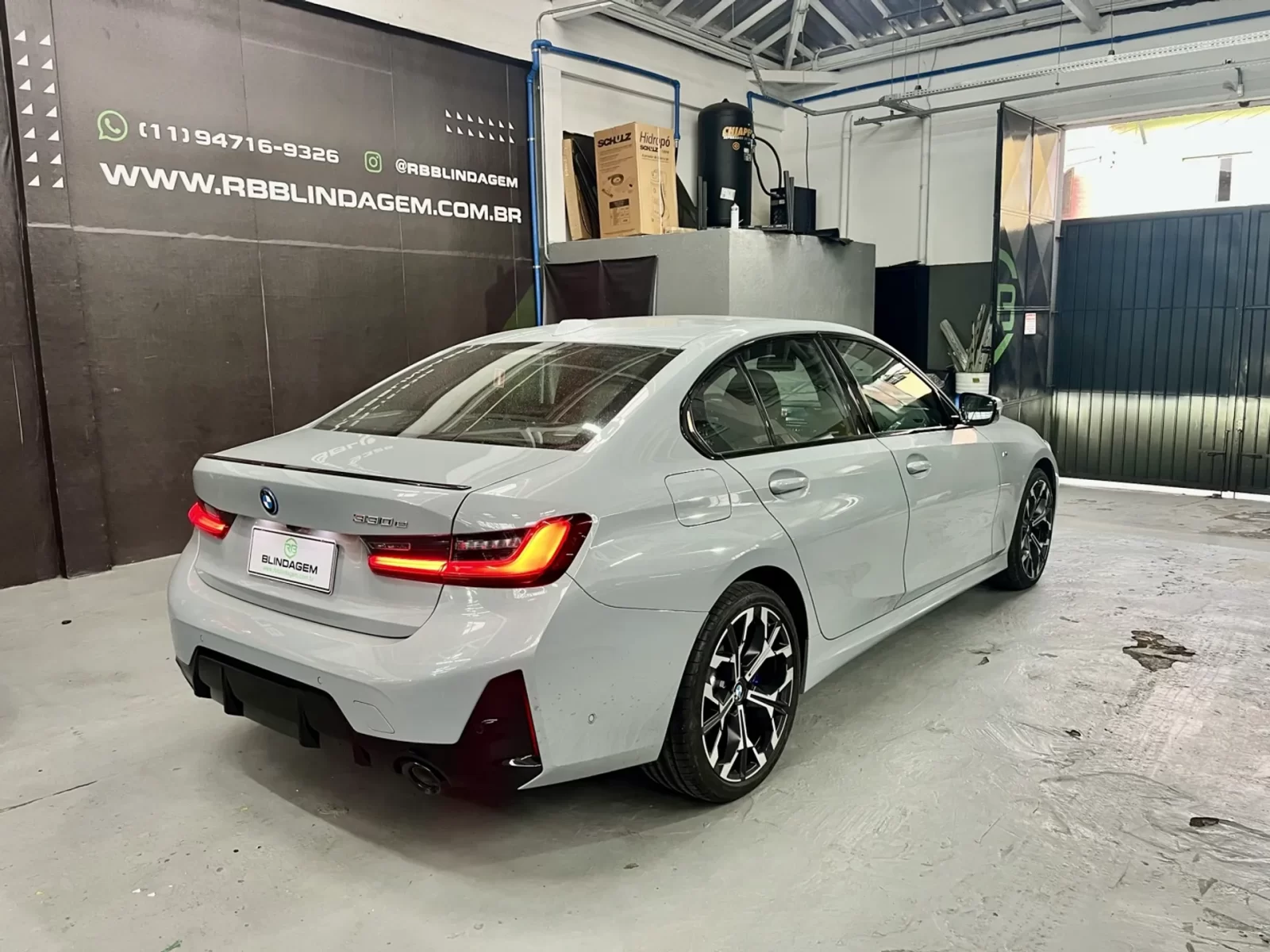 bmw-330e-2-0-16v-turbo-hibrido-m-sport-automatico-05