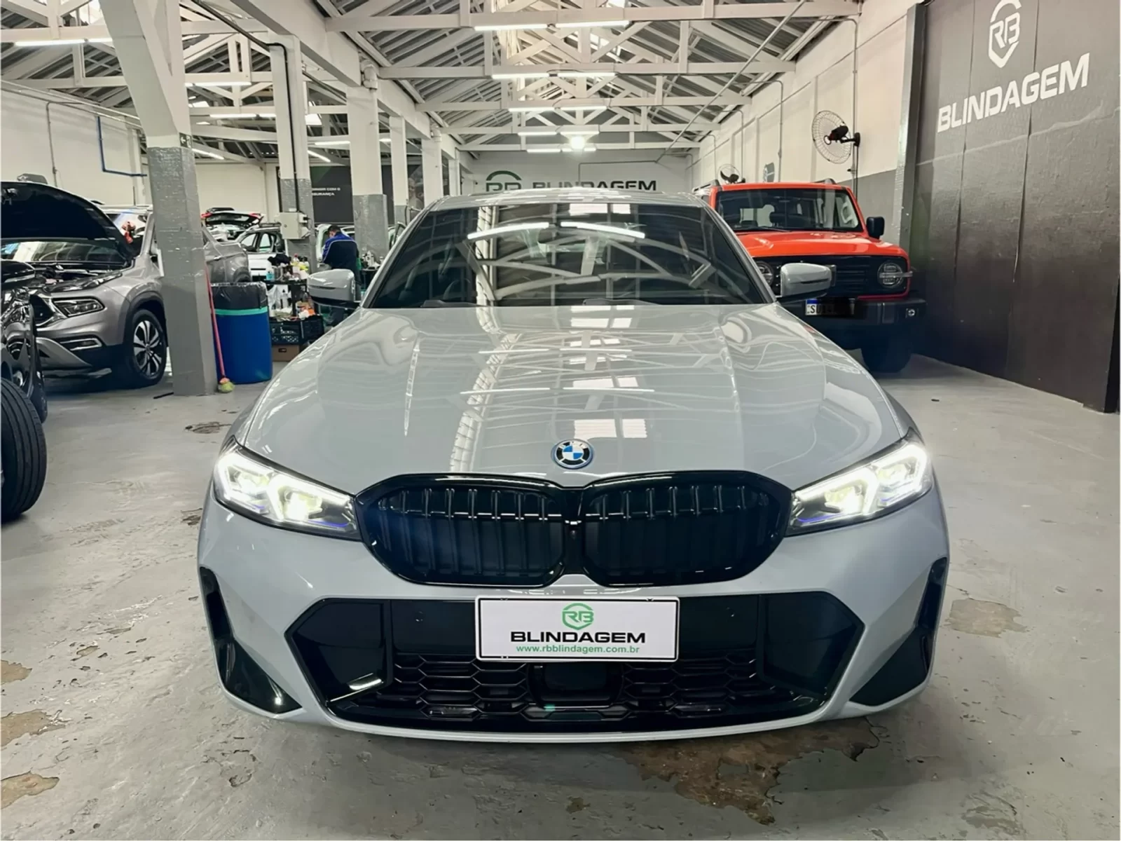 bmw-330e-2-0-16v-turbo-hibrido-m-sport-automatico-06