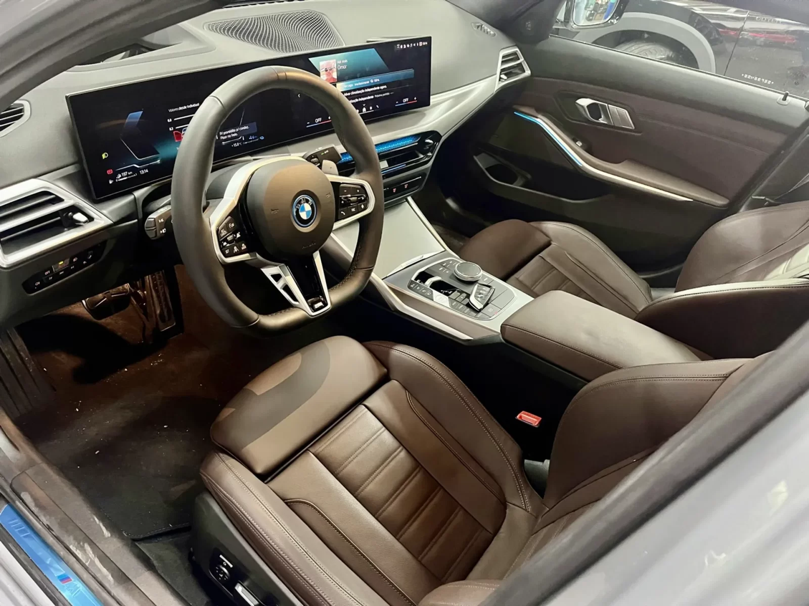 bmw-330e-2-0-16v-turbo-hibrido-m-sport-automatico-08
