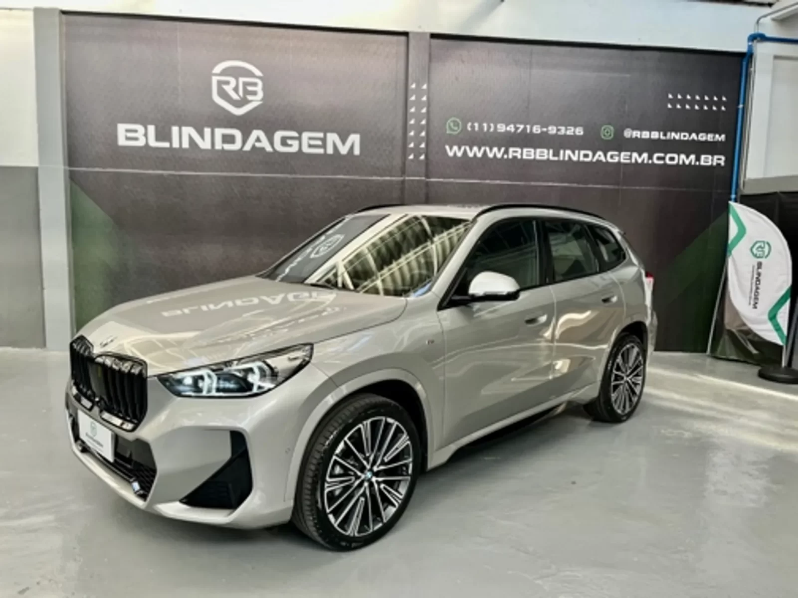 bmw-x1-2-0-16v-turbo-gasolina-sdrive20i-m-sport-steptronic-01