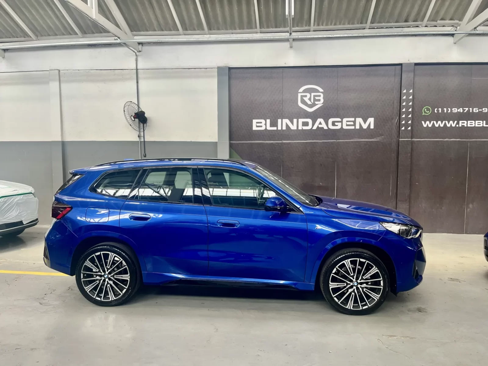 bmw-x1-2-0-16v-turbo-gasolina-sdrive20i-m-sport-steptronic-03