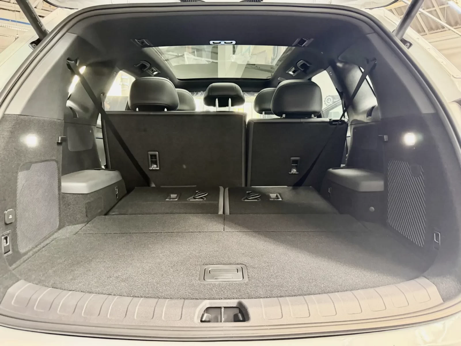 byd-atto-8-1-5-turbo-phev-awd-automatico-10