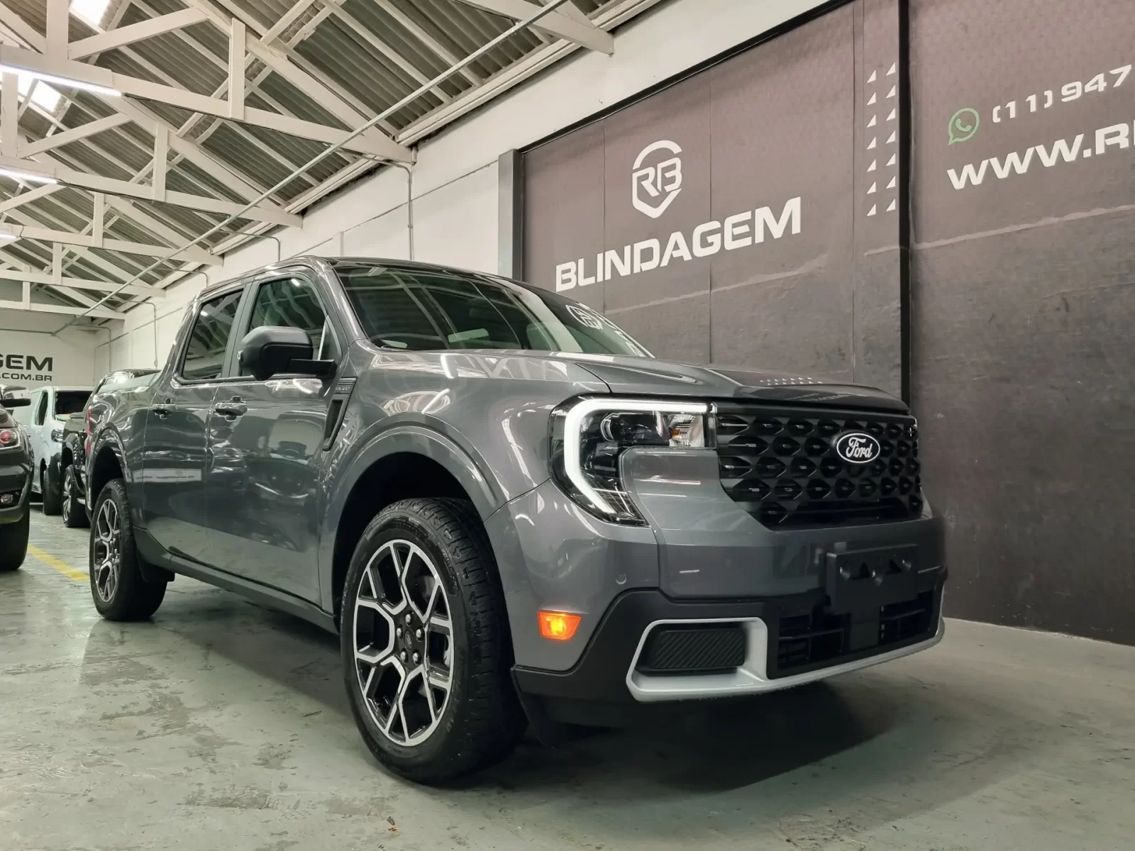 ford-maverick-2-5-hybrid-lariat-ecvt-05