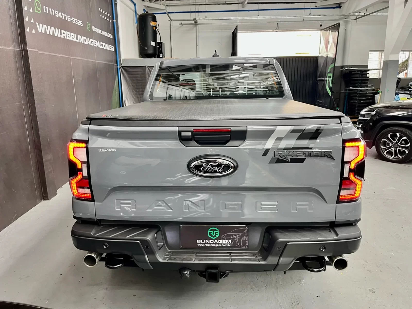 ford-ranger-3-0-v6-turbo-gasolina-raptor-4x4-automatico-06