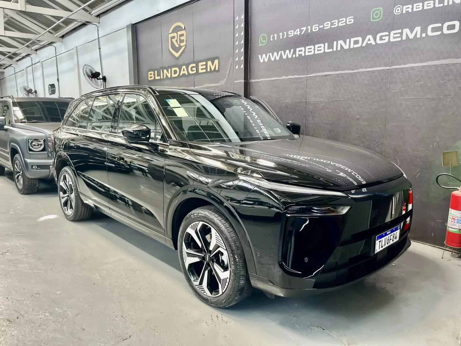 gwm-wey-07-1-5-turbo-phev-awd-dht-02