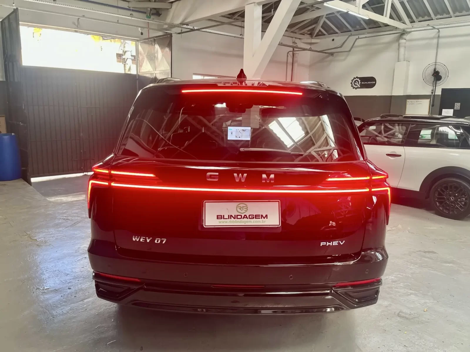 gwm-wey-07-1-5-turbo-phev-awd-dht-07