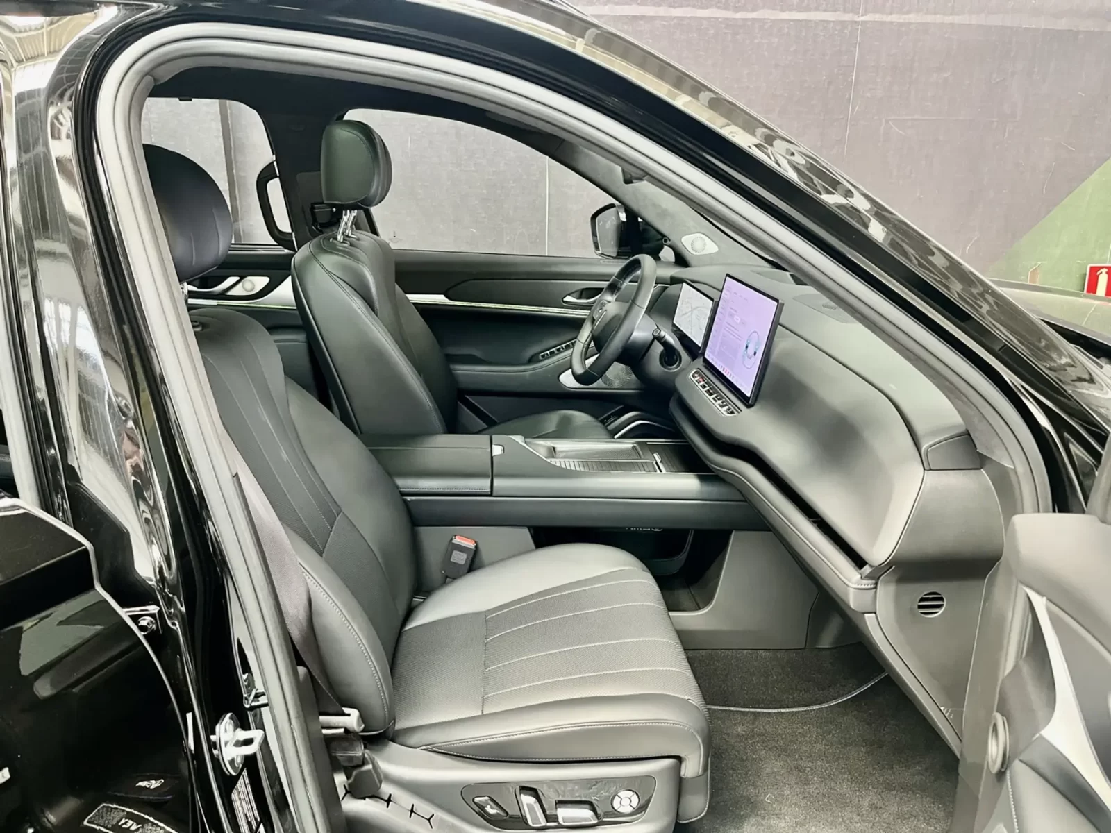 gwm-wey-07-1-5-turbo-phev-awd-dht-09