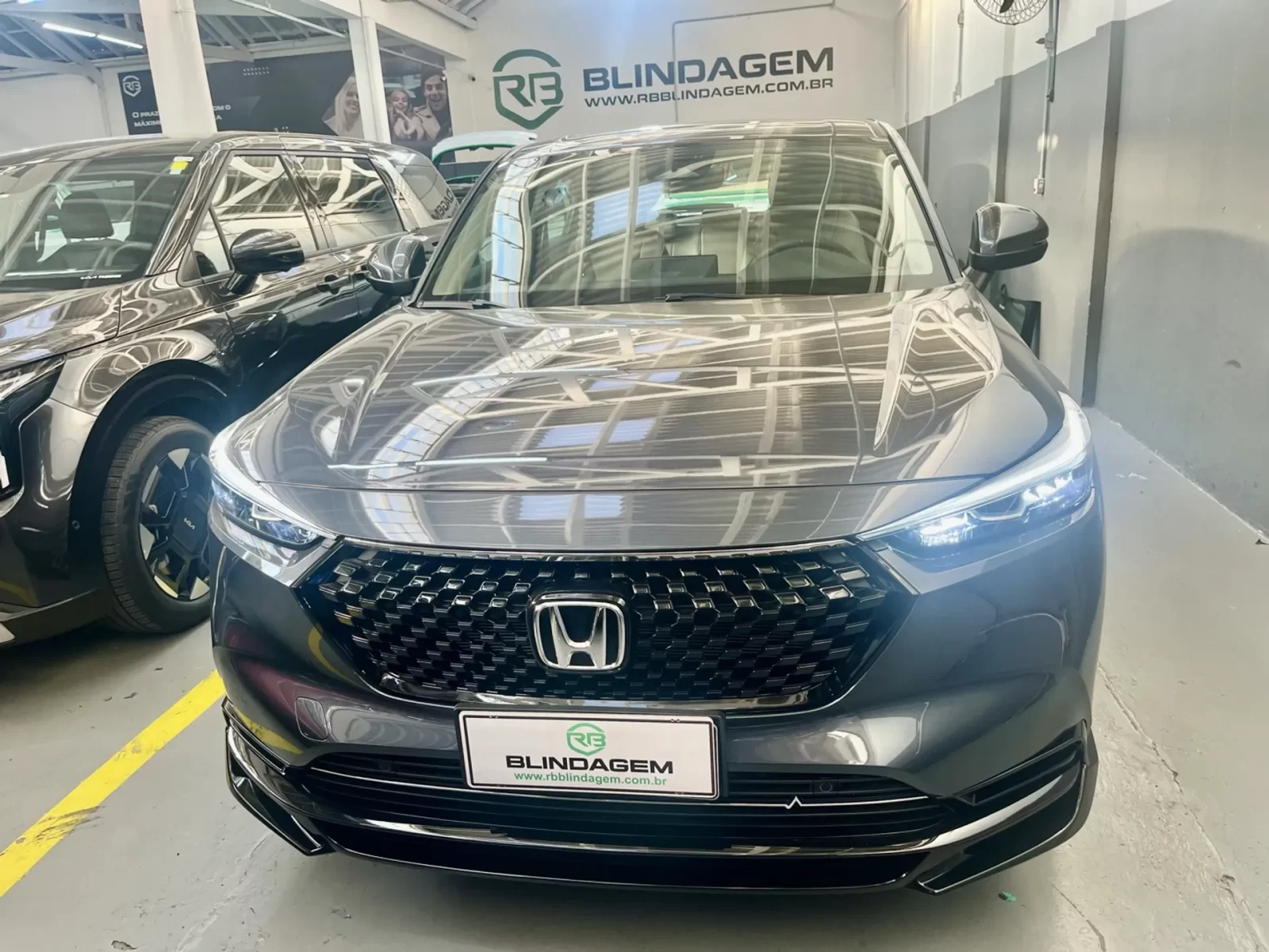 honda-hrv-1-5-di-ivtec-turbo-flex-touring-cvt-03