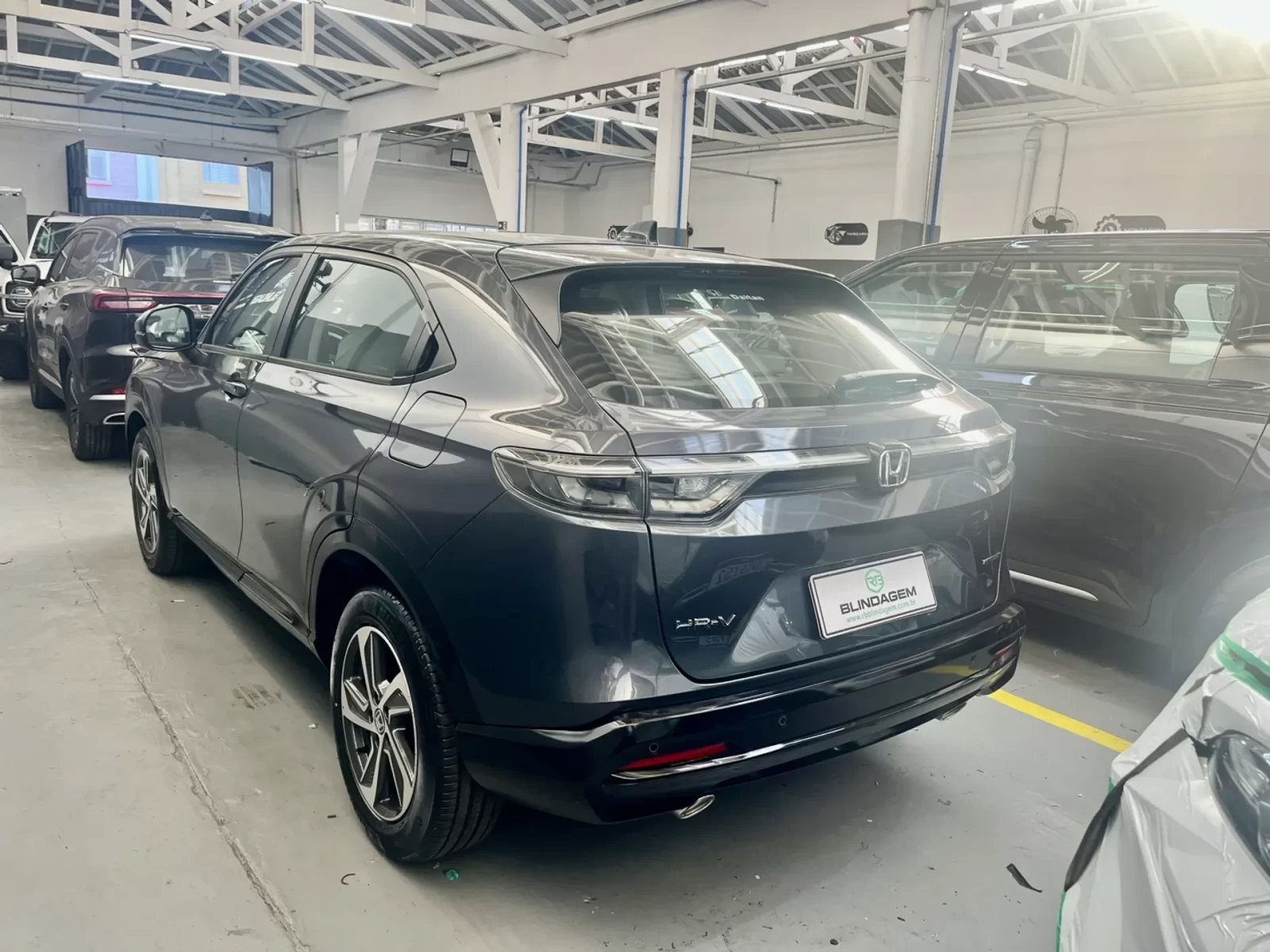 honda-hrv-1-5-di-ivtec-turbo-flex-touring-cvt-05