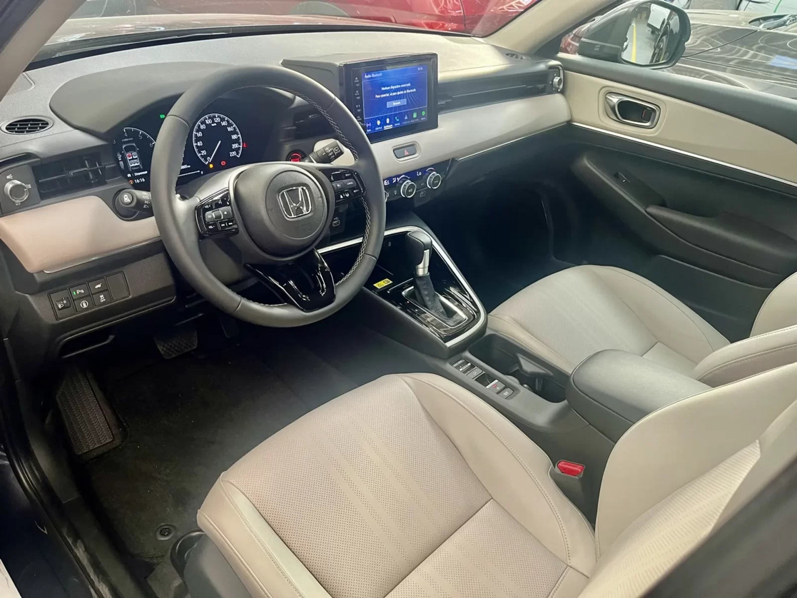 honda-hrv-1-5-di-ivtec-turbo-flex-touring-cvt-10