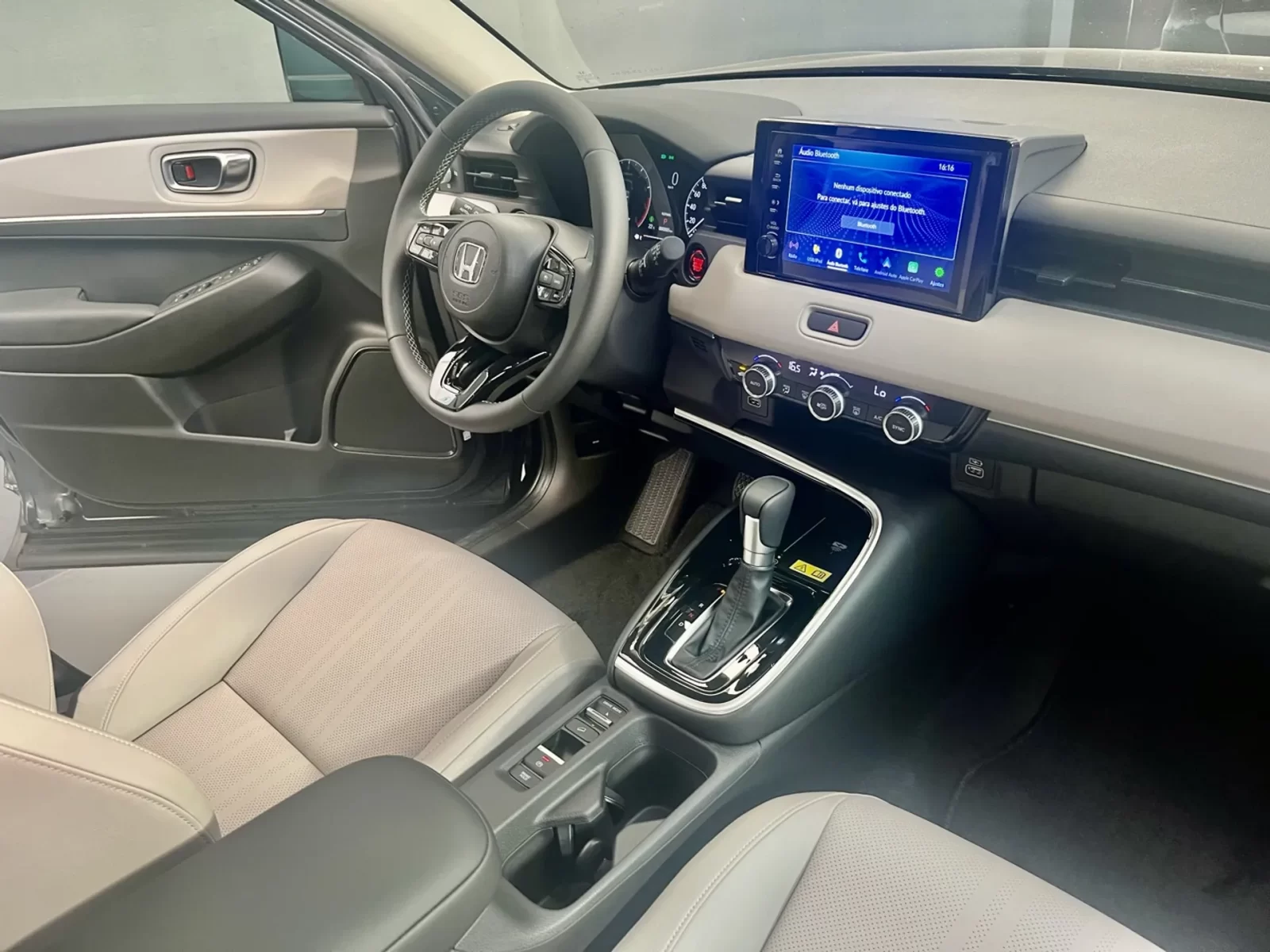honda-hrv-1-5-di-ivtec-turbo-flex-touring-cvt-11