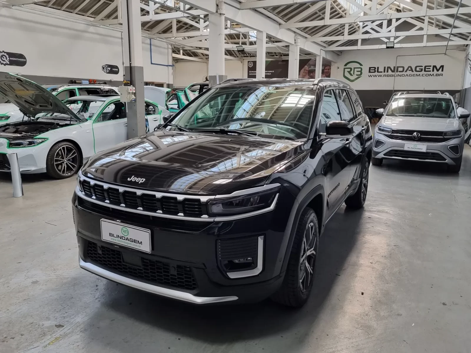 jeep-commander-1-3-t270-turbo-flex-limited-at6-03