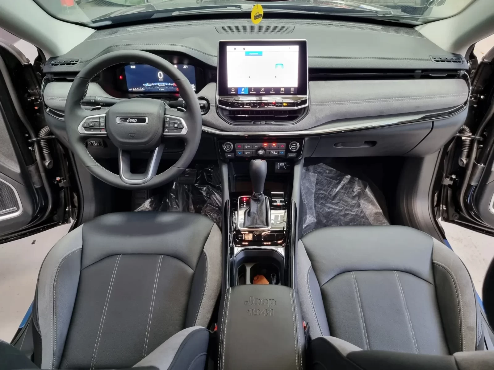 jeep-commander-1-3-t270-turbo-flex-limited-at6-10