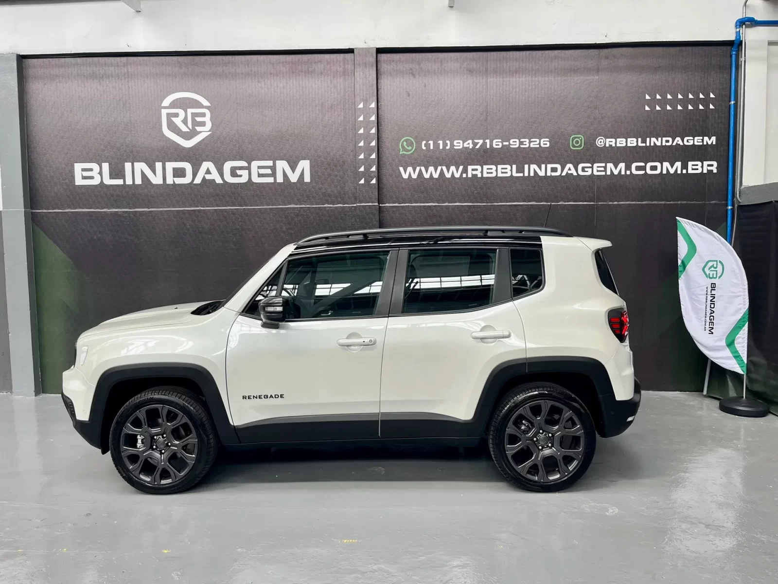 jeep-renegade-1-3-t270-turbo-flex-s-4x4-at9-03