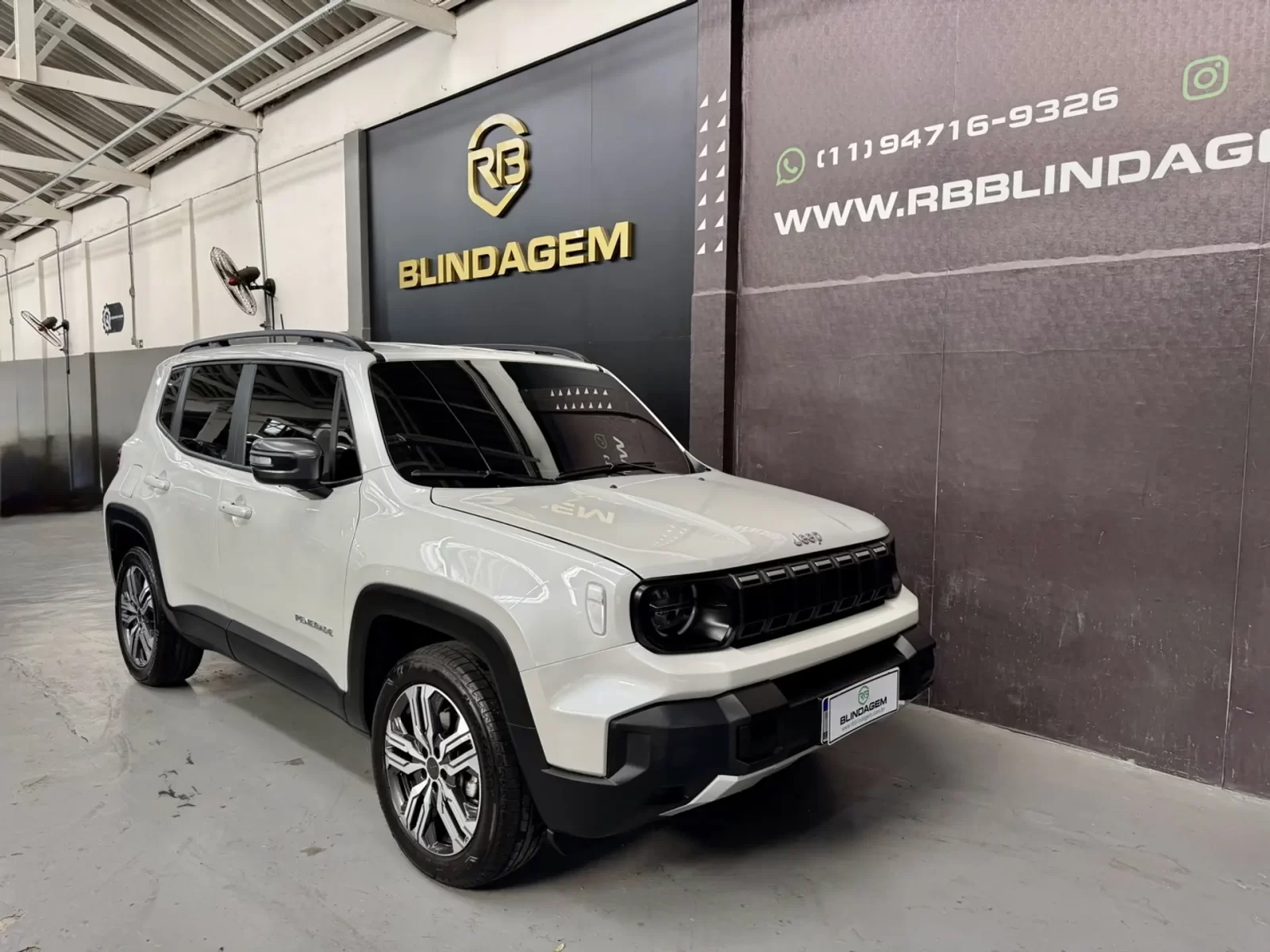 jeep-renegade-1-3-t270-turbo-mhev-longitude-at6-01