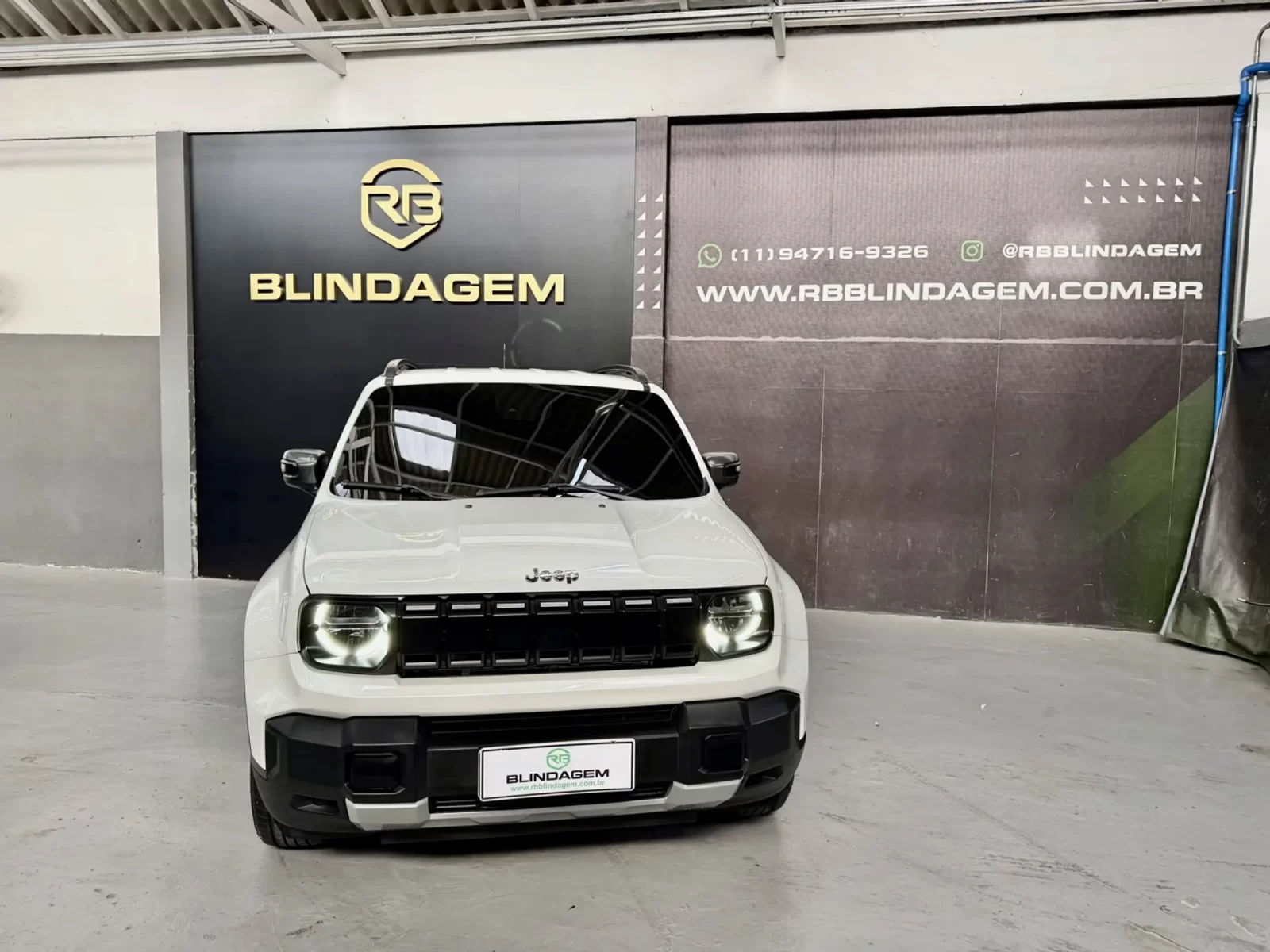 jeep-renegade-1-3-t270-turbo-mhev-longitude-at6-02