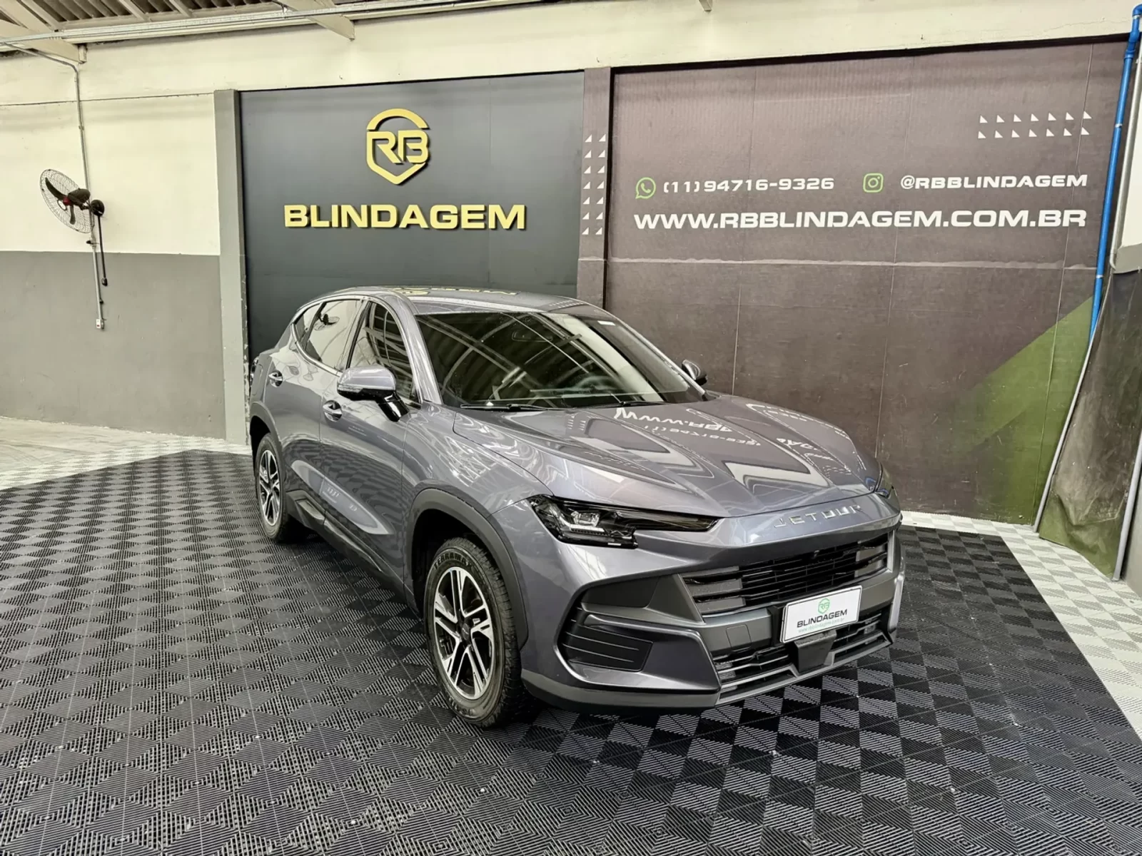 jetour-s06-1-5-tgdi-phev-advance-dht-01