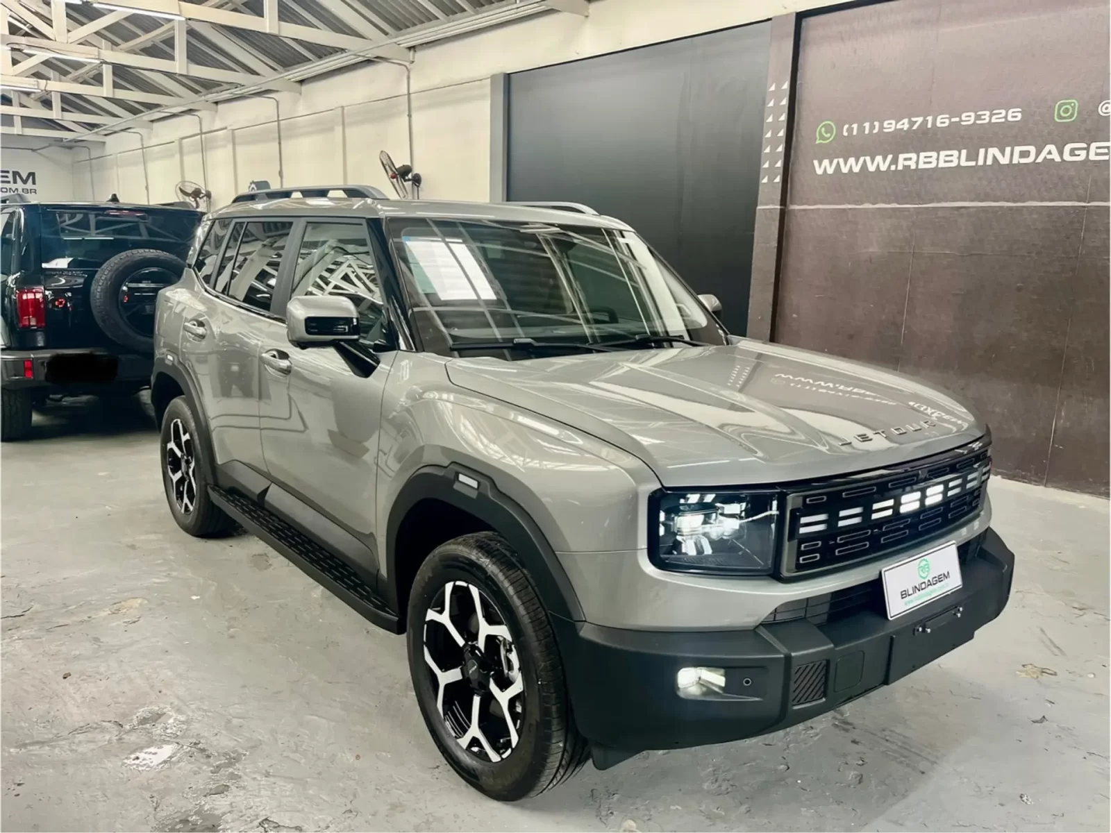 jetour-t1-1-5-tgdi-phev-premium-dht-01