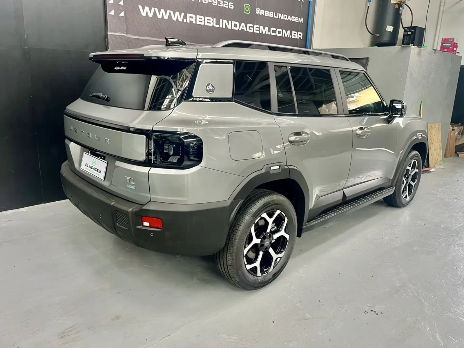 jetour-t1-1-5-tgdi-phev-premium-dht-06