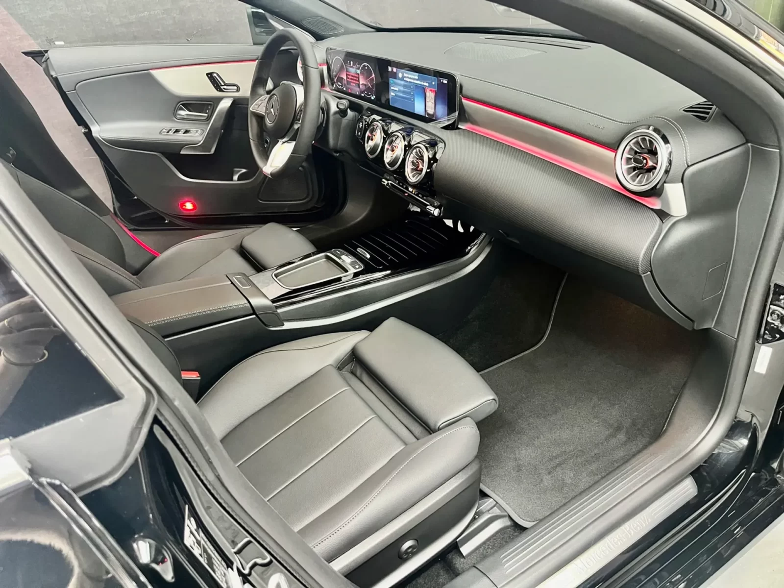 mercedes-benz-cla-200-13-mhev-progressive-7g-dct-4-portas-2025-13