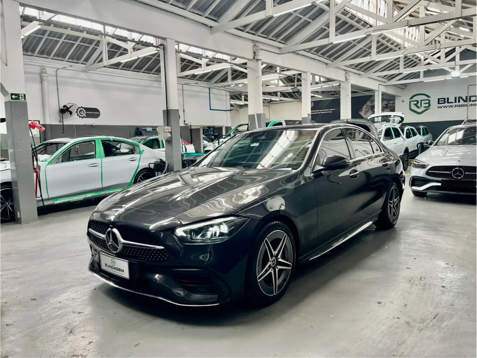 mercedesbenz-c-200-1-5-eq-boost-hibrido-amg-line-9gtronic-03