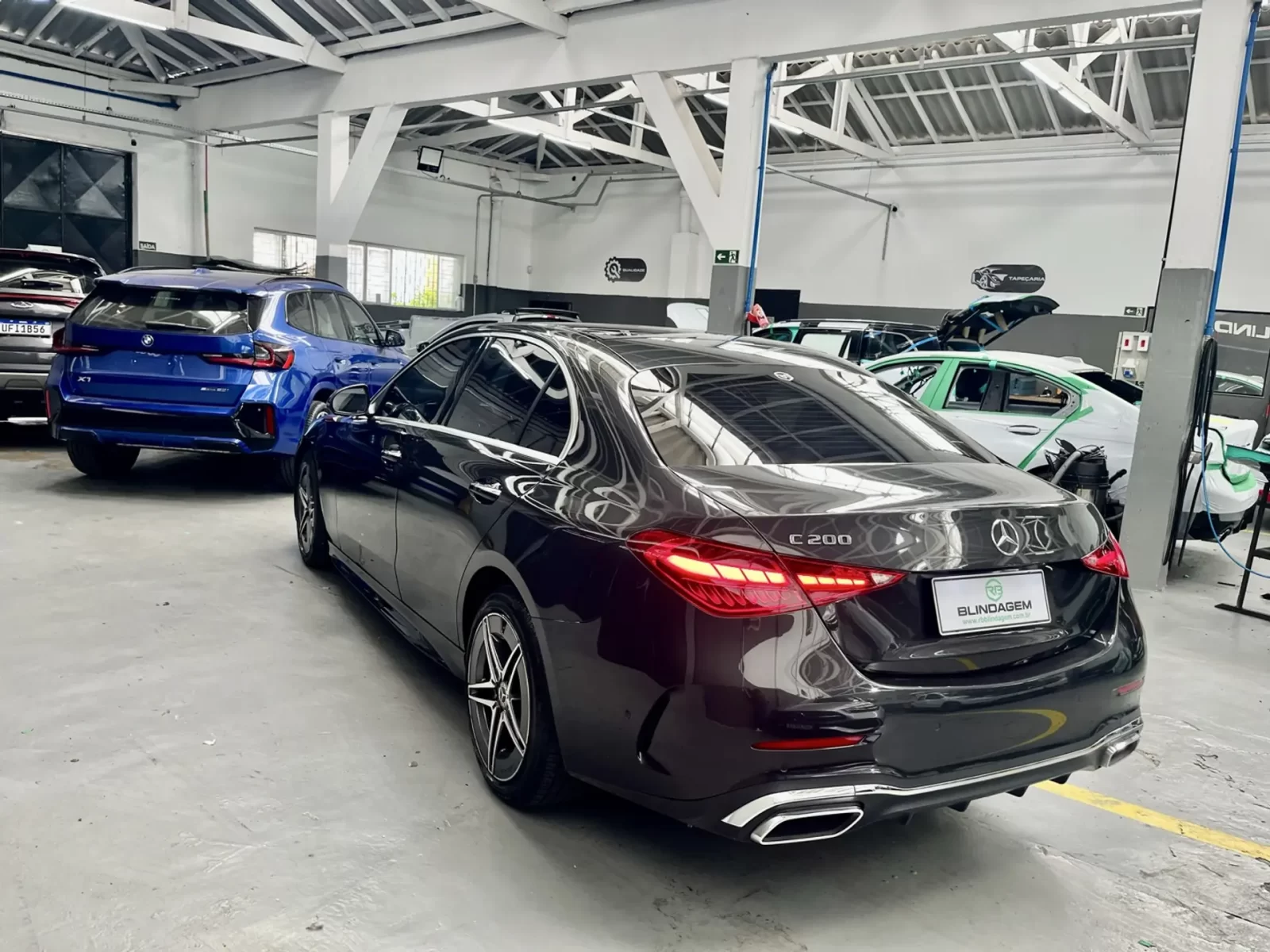 mercedesbenz-c-200-1-5-eq-boost-hibrido-amg-line-9gtronic-09