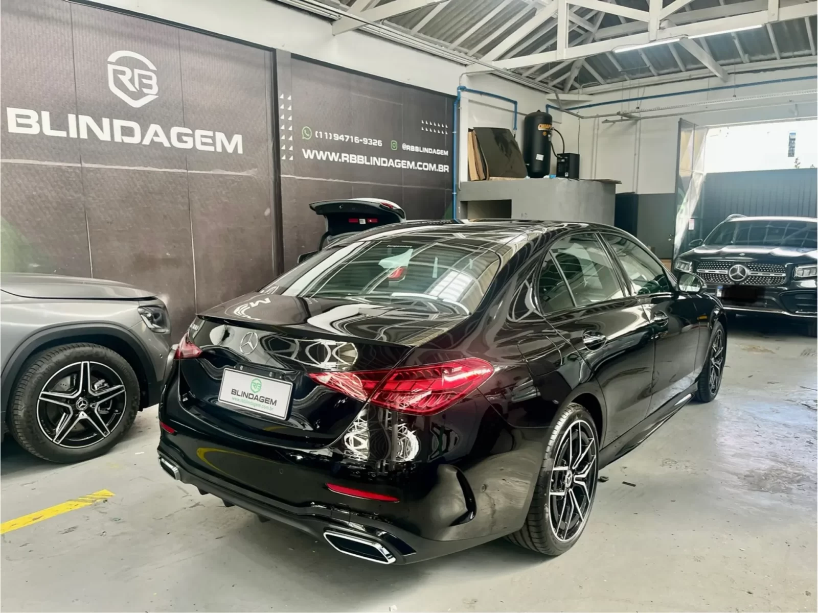 mercedesbenz-c-300-2-0-eq-boost-hibrido-amg-line-9gtronic-04