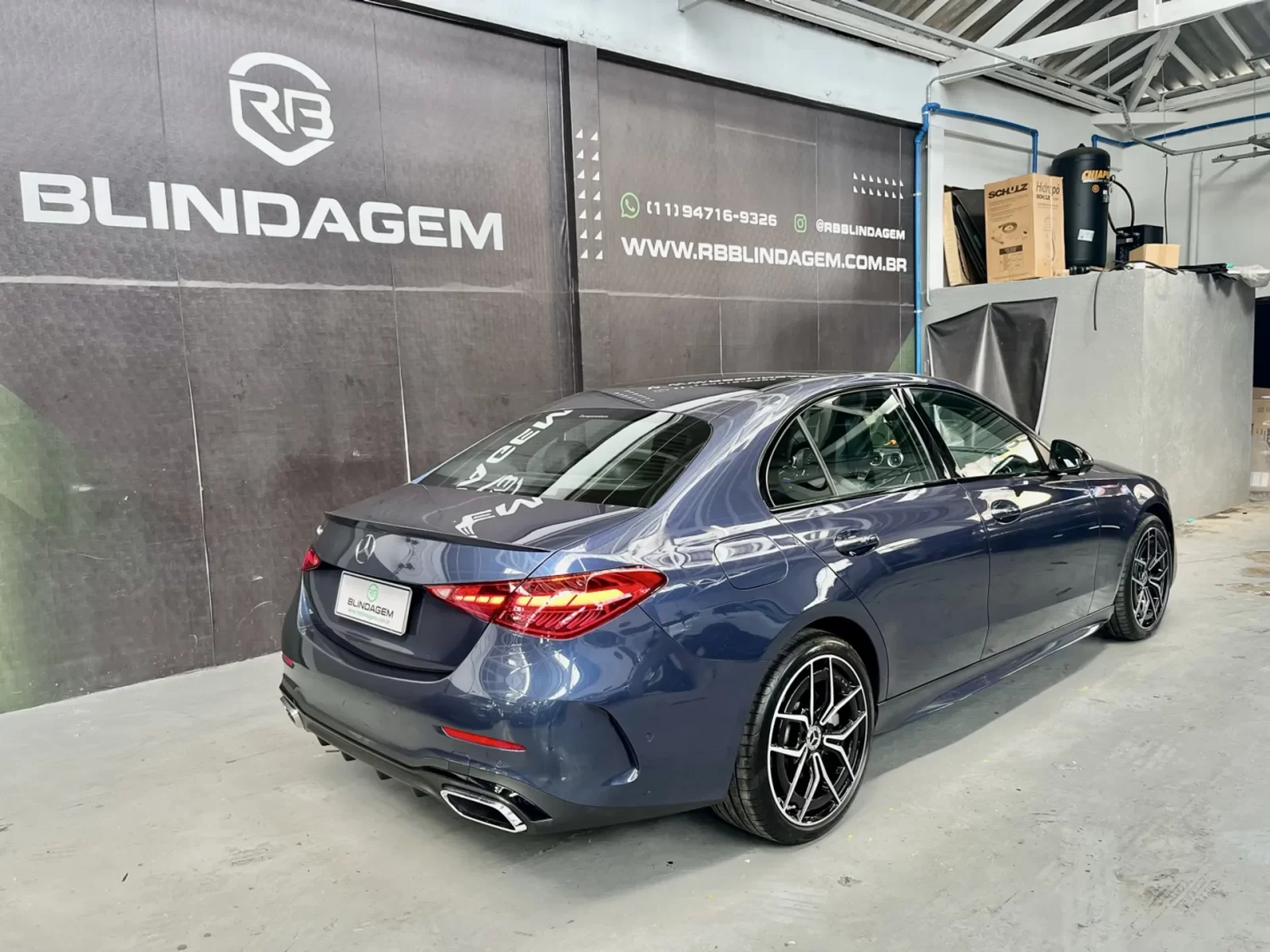 mercedesbenz-c-300-2-0-eq-boost-hibrido-amg-line-9gtronic-06