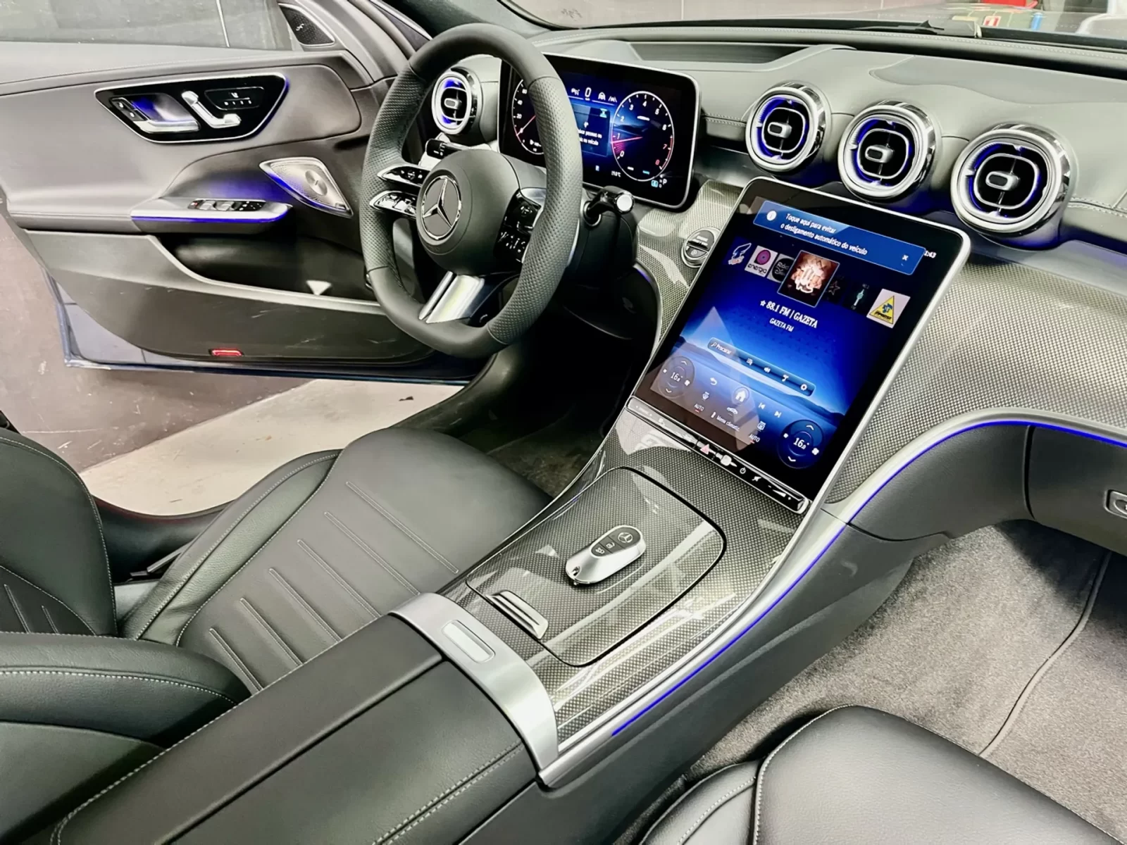 mercedesbenz-c-300-2-0-eq-boost-hibrido-amg-line-9gtronic-09