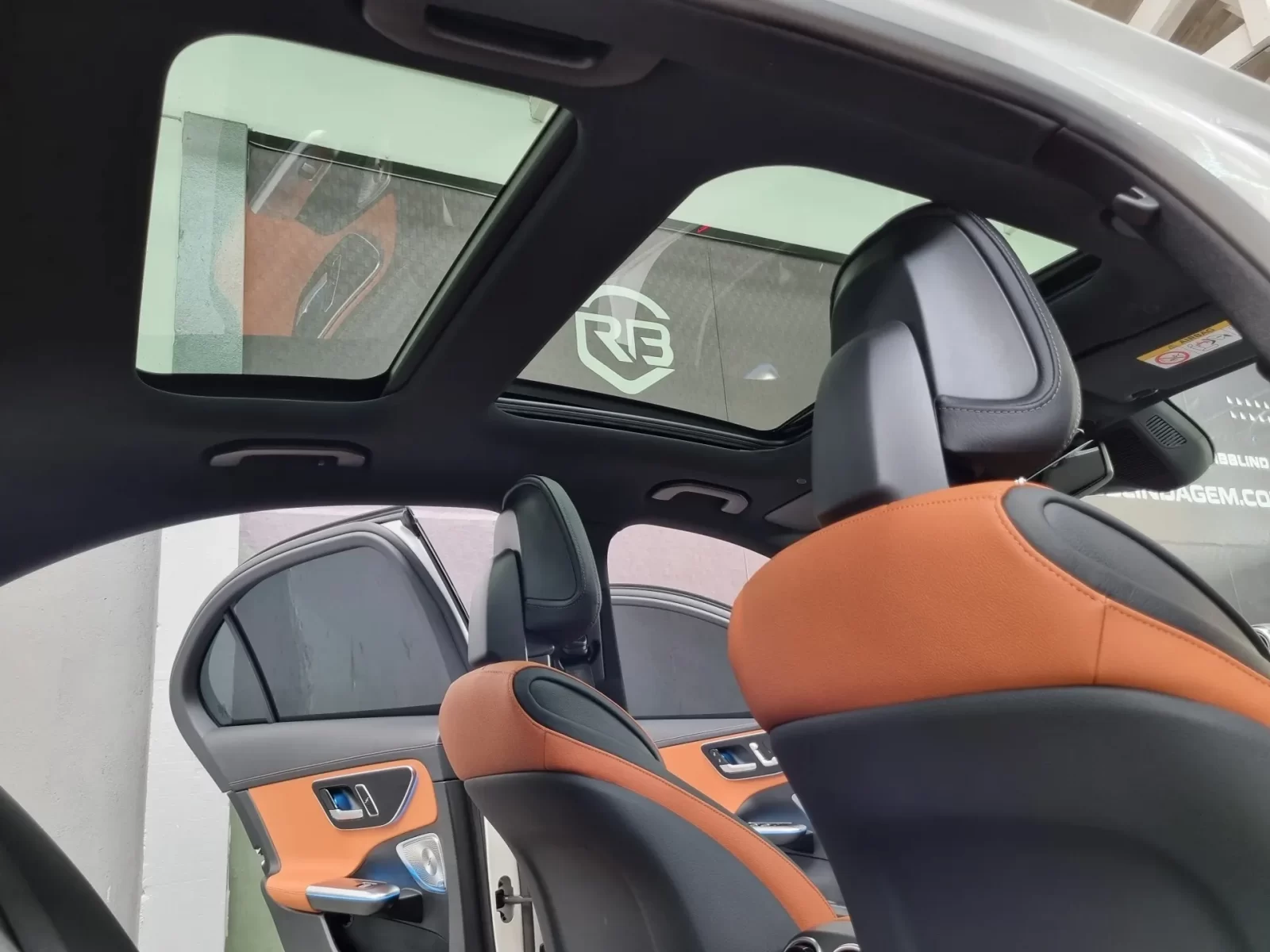 mercedesbenz-c-300-2-0-eq-boost-hibrido-amg-line-9gtronic-14webp