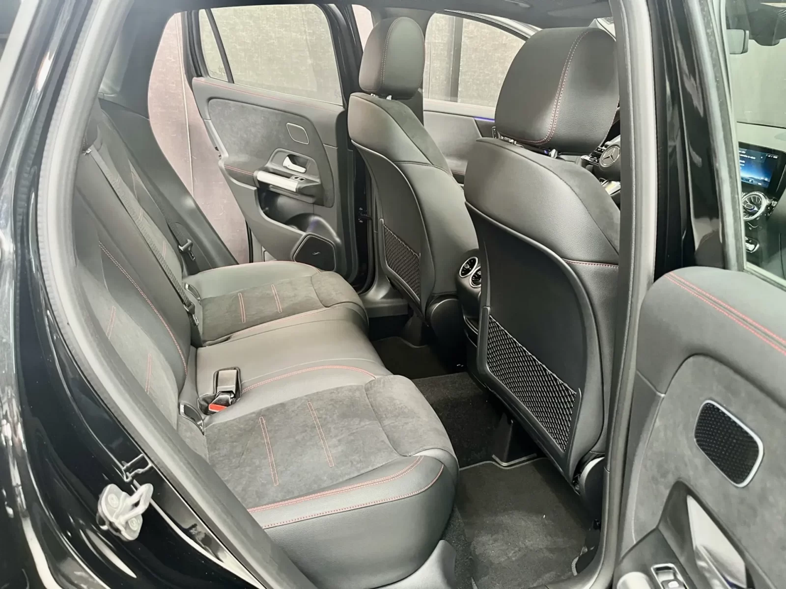 mercedesbenz-gla-200-1-3-mhev-amg-line-7gdct-wmimagem00300613036