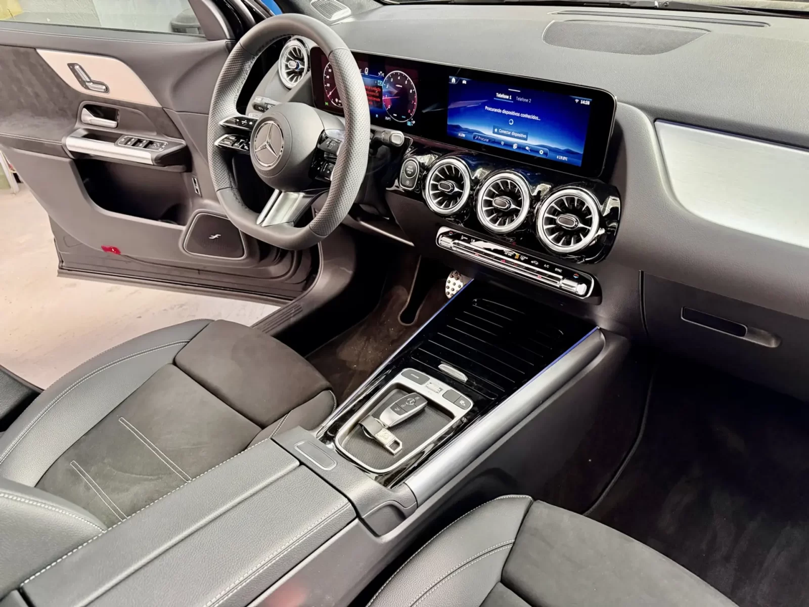 mercedesbenz-gla-200-1-3-mhev-night-edition-7gdct-09