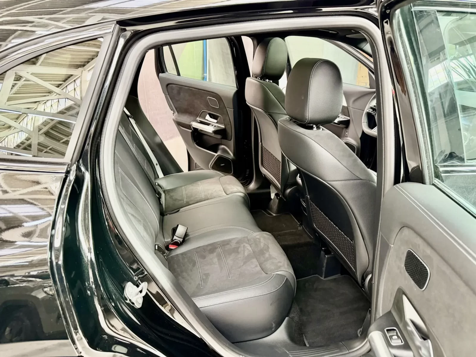 mercedesbenz-gla-200-1-3-mhev-night-edition-7gdct-11