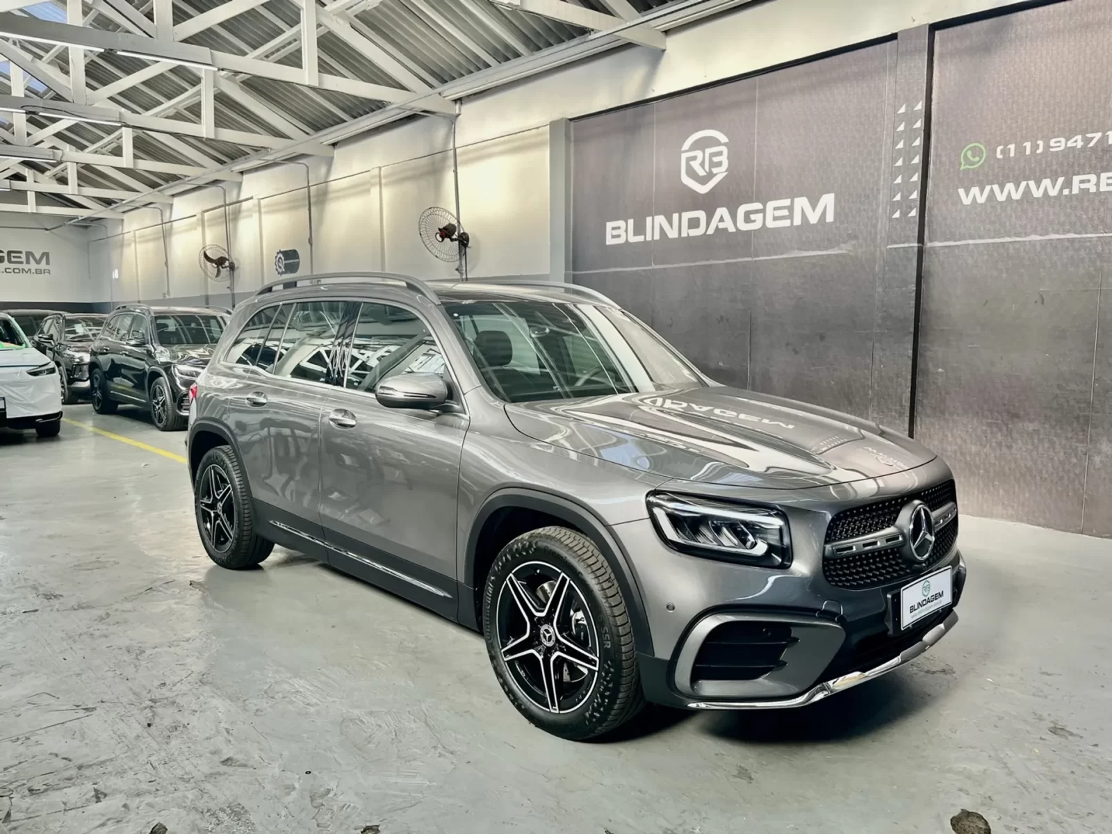 mercedesbenz-glb-220-2-0-mhev-amg-line-4matic-8gdct-01