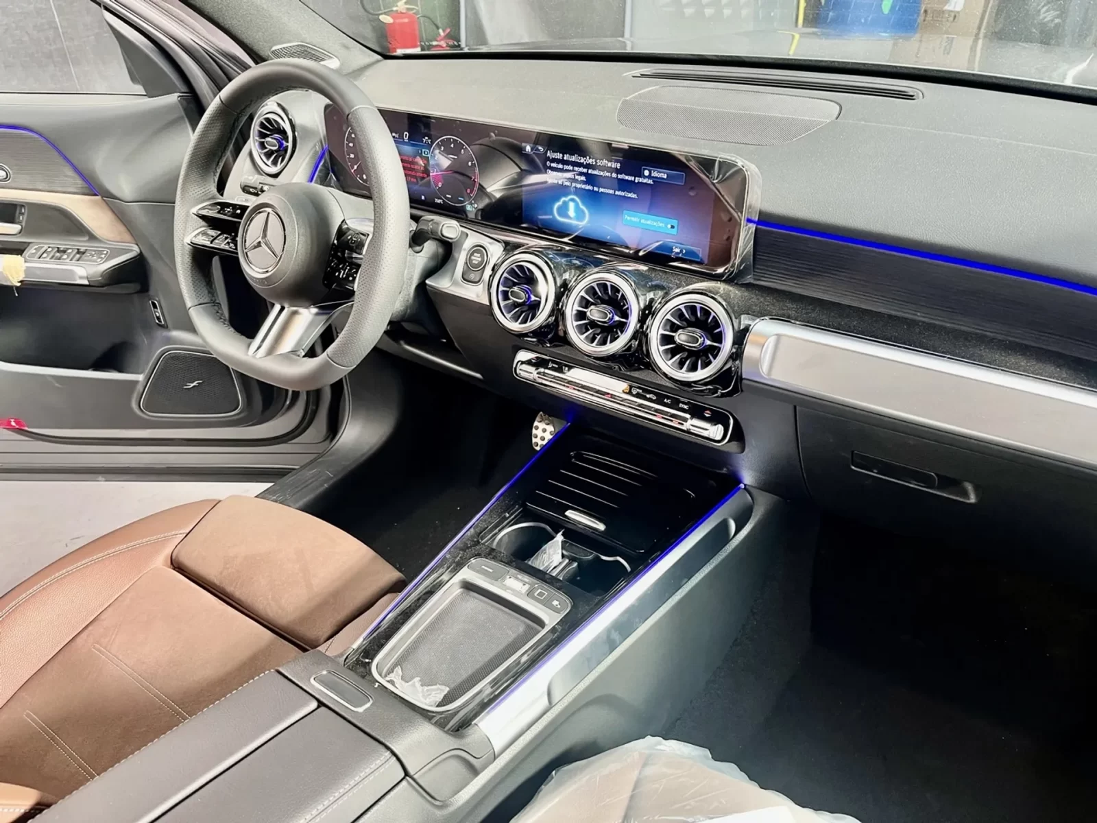 mercedesbenz-glb-220-2-0-mhev-amg-line-4matic-8gdct-11