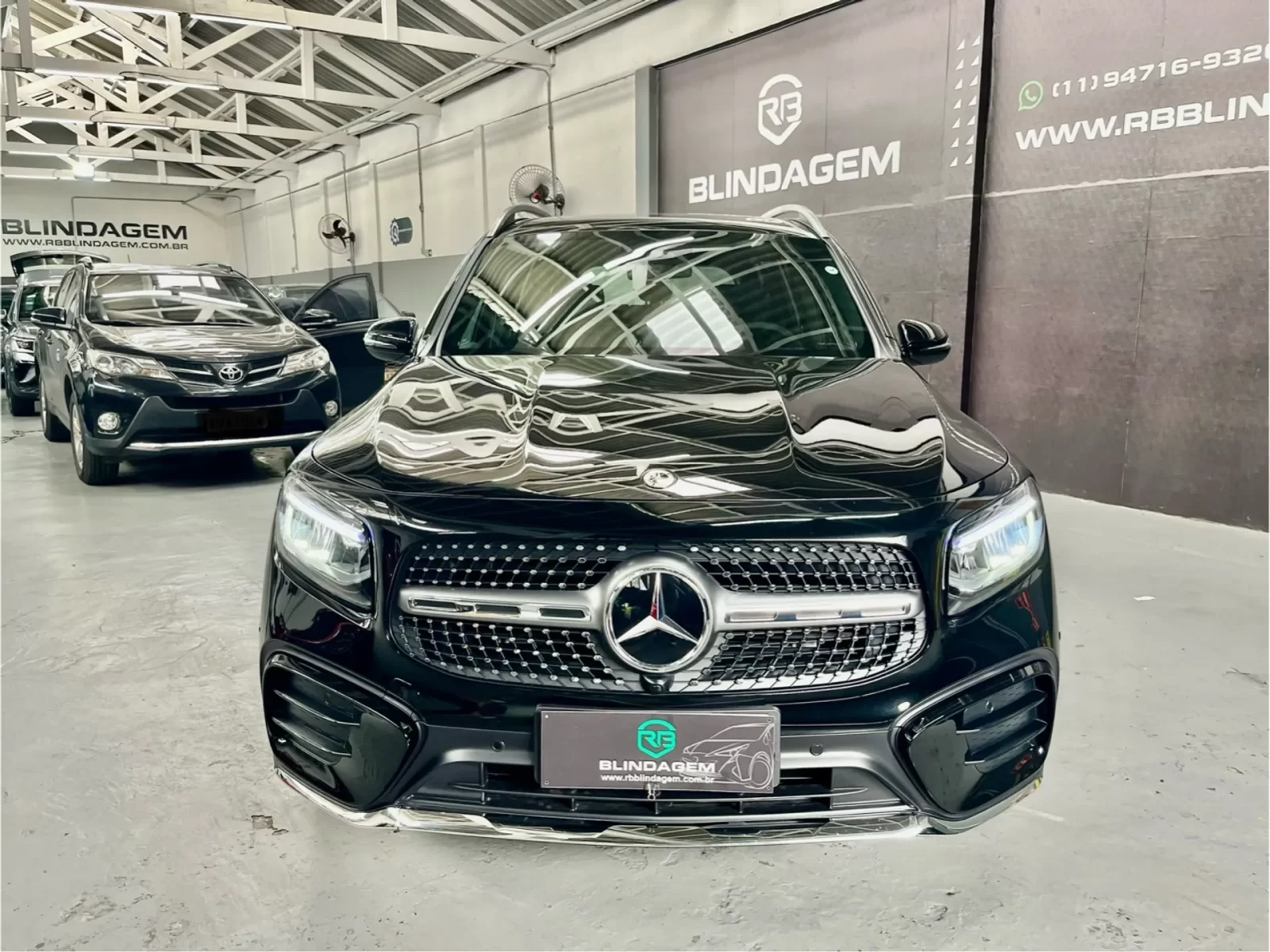 mercedesbenz-glb-220-2-0-mhev-amg-line-4matic-8gdct-wmimagem23531642929
