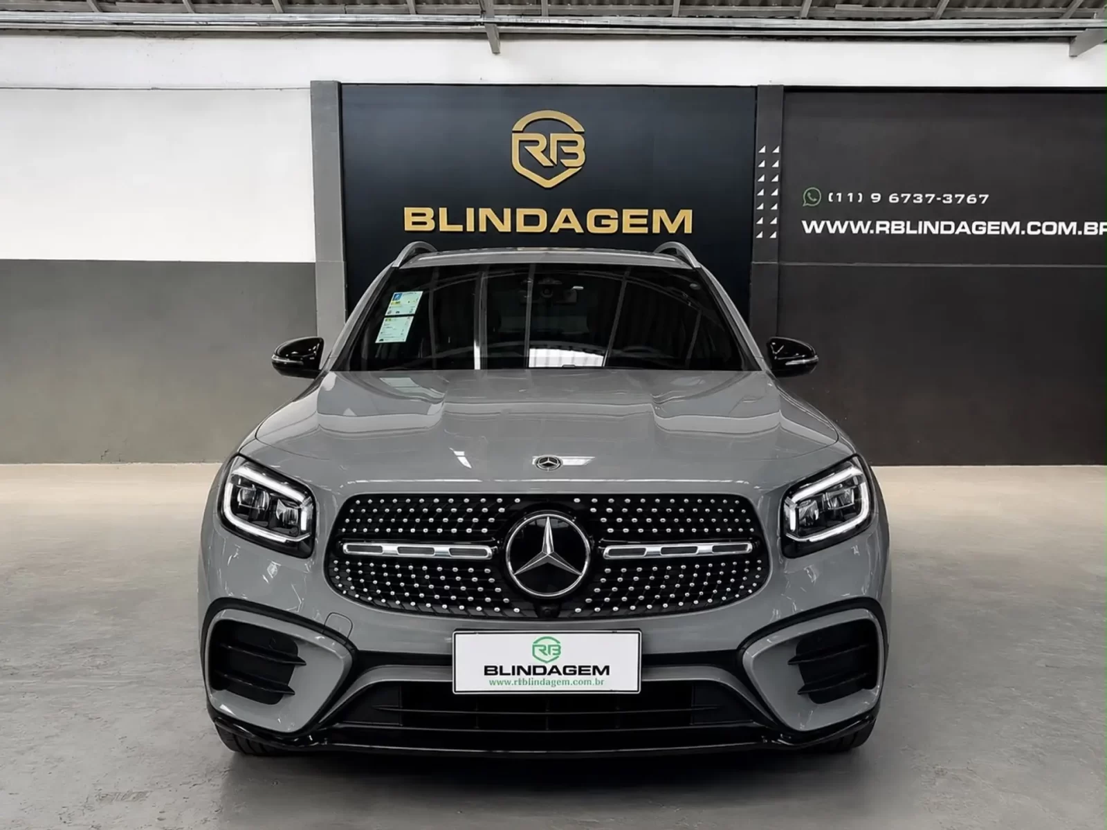 mercedesbenz-glb-220-2-0-mhev-night-edition-4matic-8gdct-2
