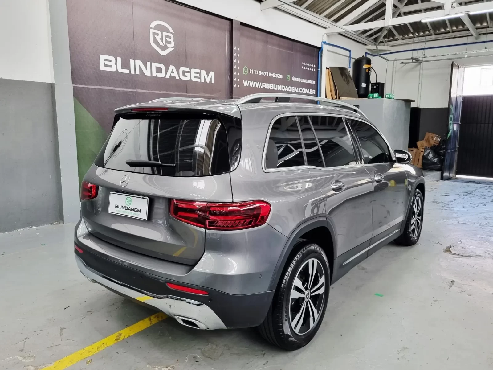 mercedesbenz-glb-220-2-0-mhev-progressive-4matic-8gdct-06