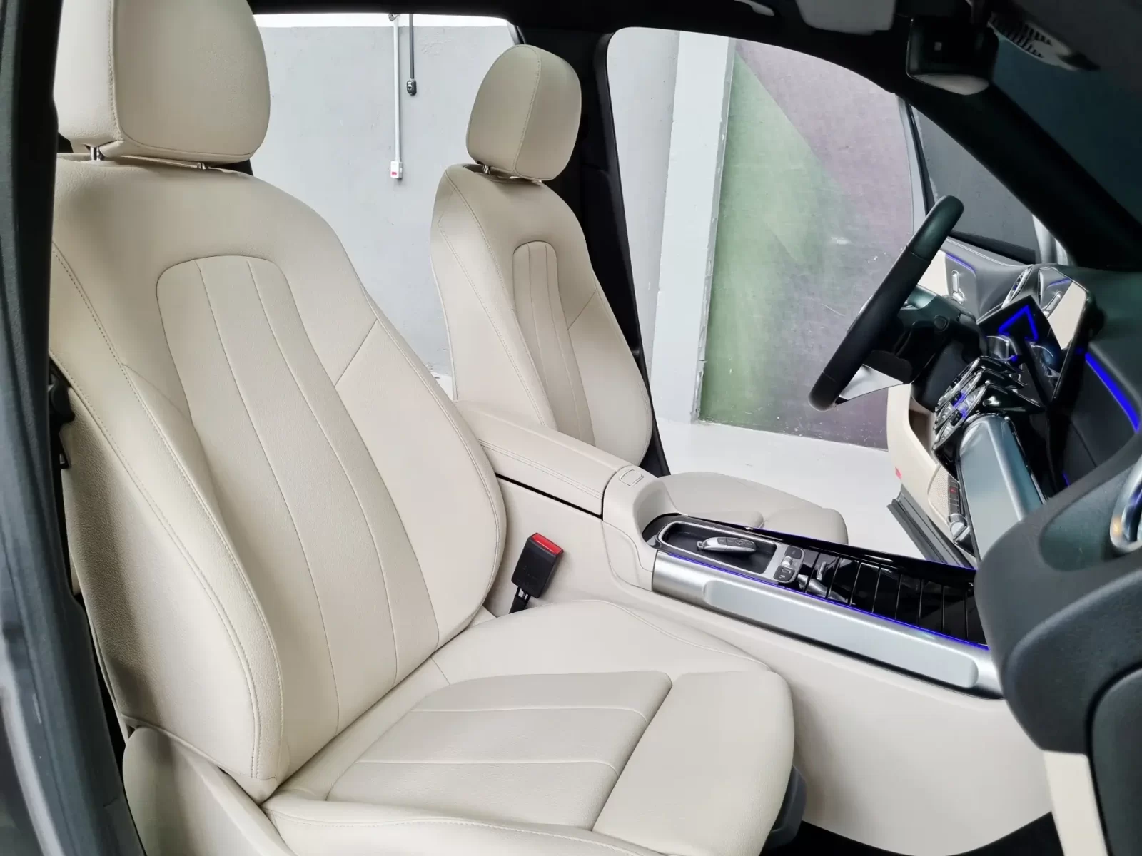 mercedesbenz-glb-220-2-0-mhev-progressive-4matic-8gdct-16