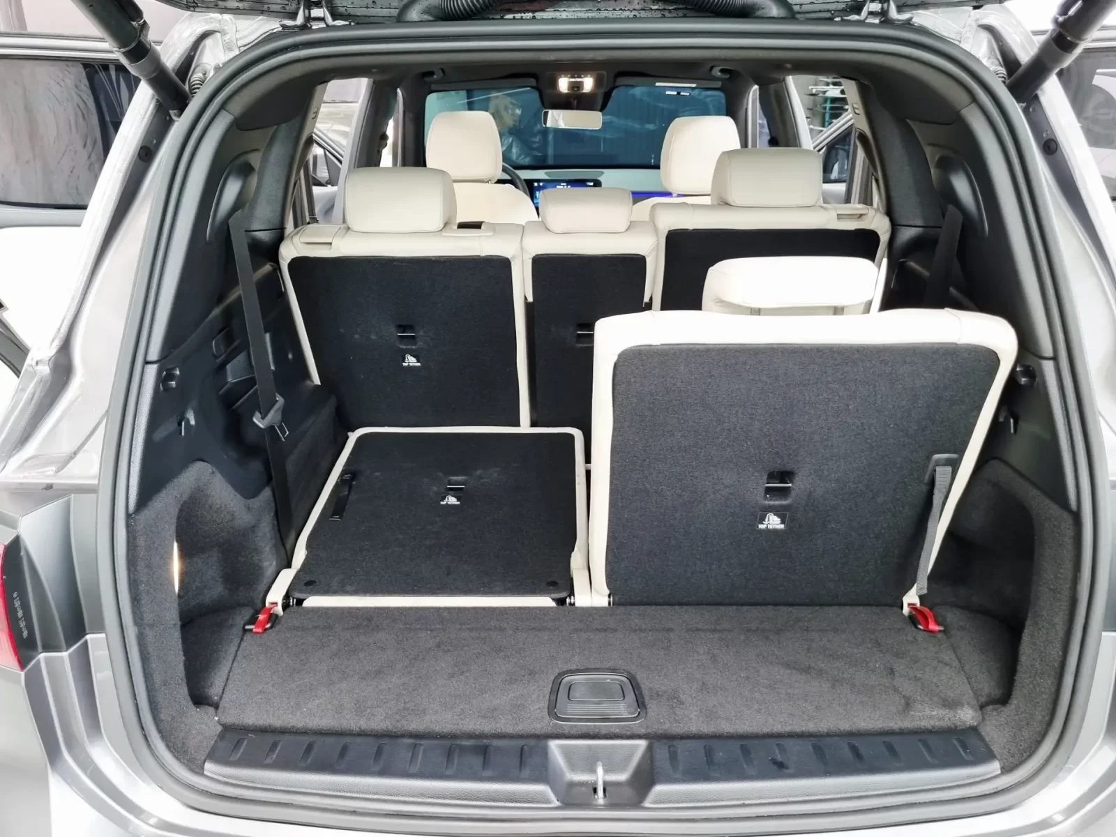 mercedesbenz-glb-220-2-0-mhev-progressive-4matic-8gdct-20