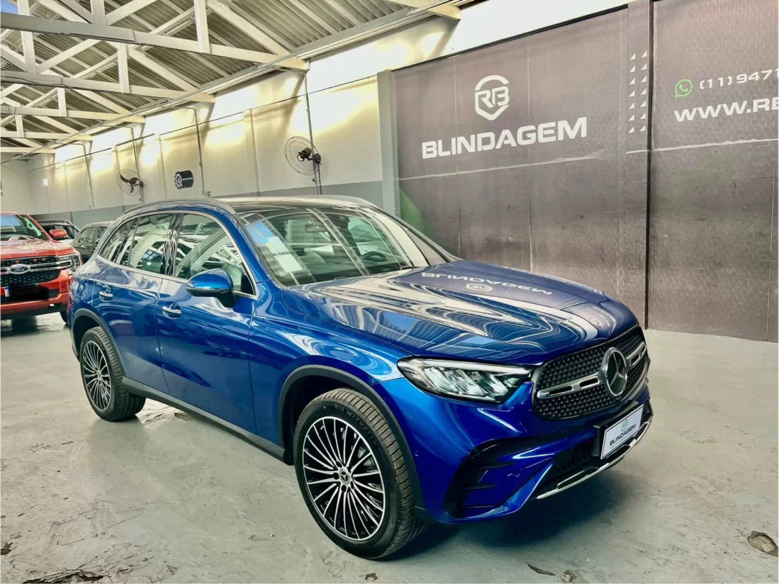 mercedesbenz-glc-300-2-0-mhev-amg-line-4matic-9gtronic-01