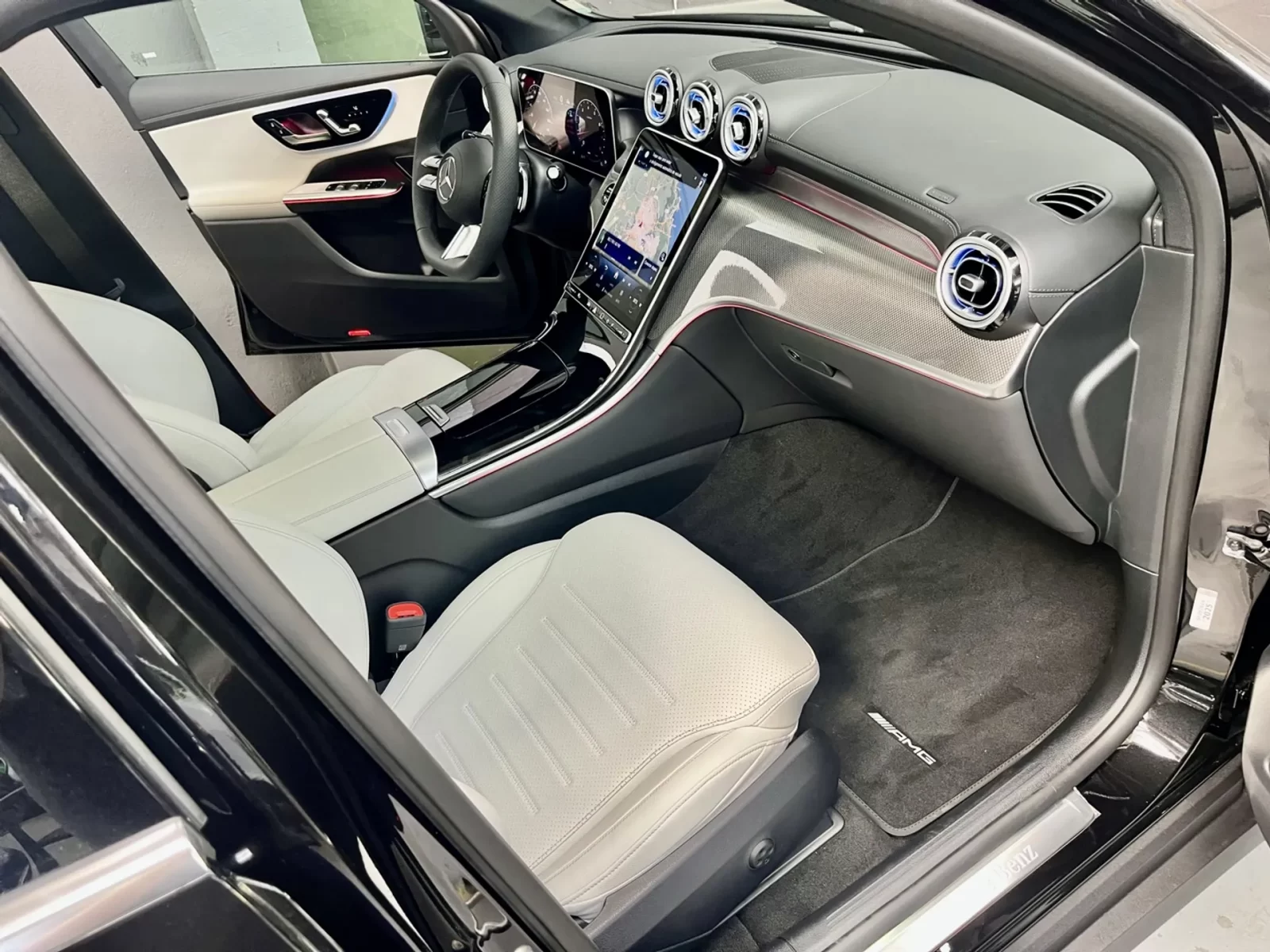 mercedesbenz-glc-300-2-0-mhev-amg-line-4matic-9gtronic-12