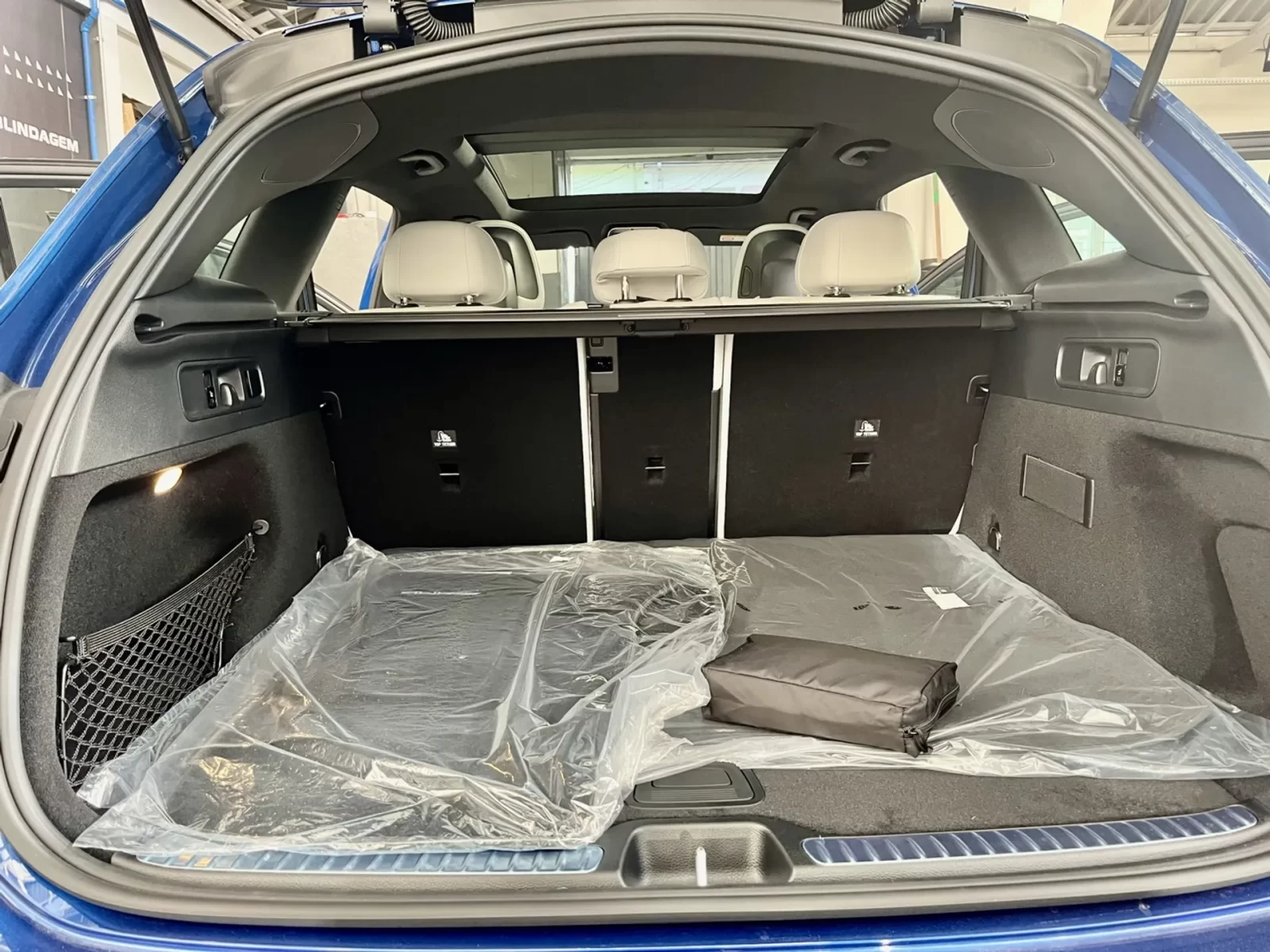 mercedesbenz-glc-300-2-0-mhev-amg-line-4matic-9gtronic-15