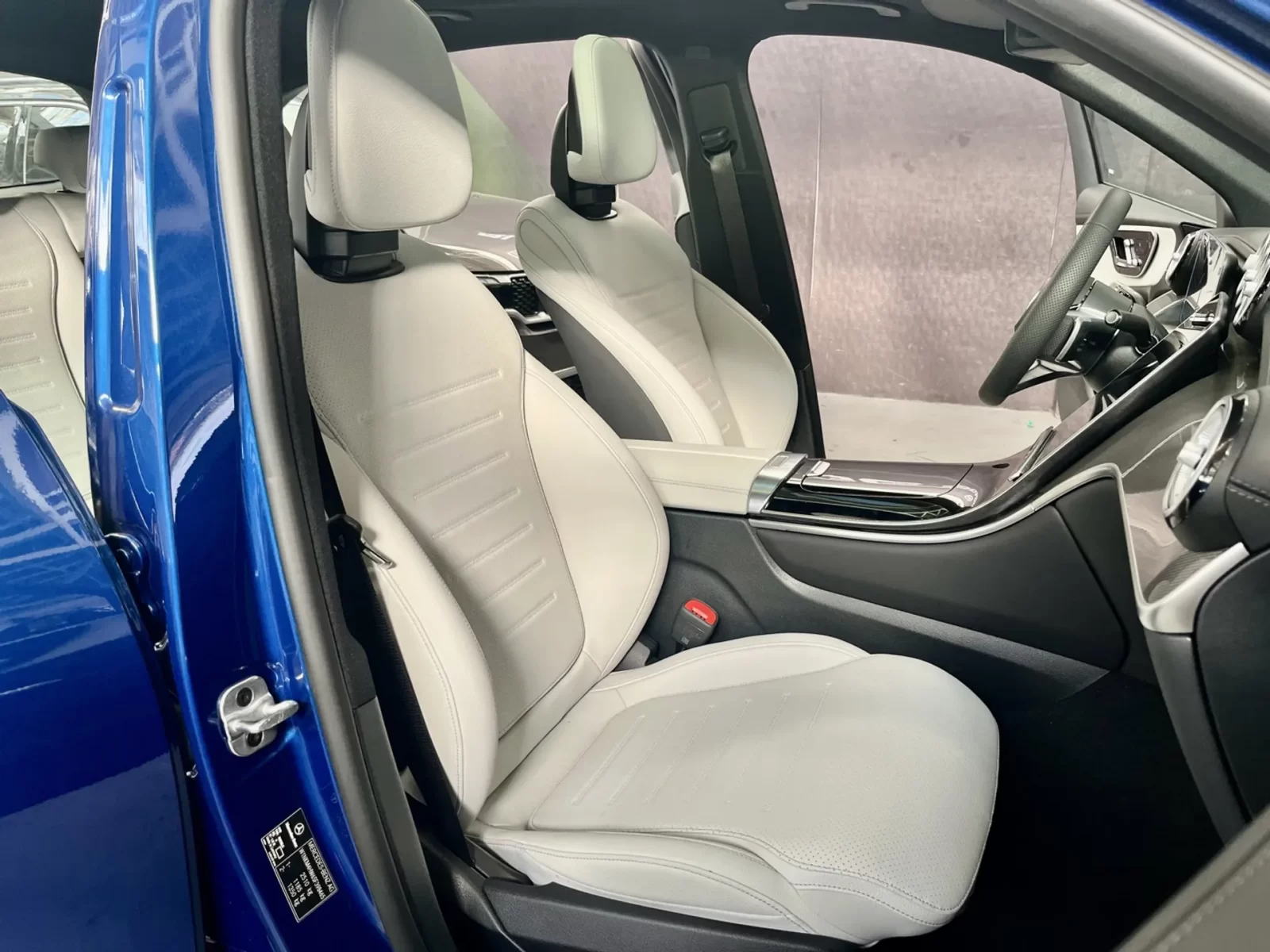 mercedesbenz-glc-300-2-0-mhev-amg-line-4matic-9gtronic-18