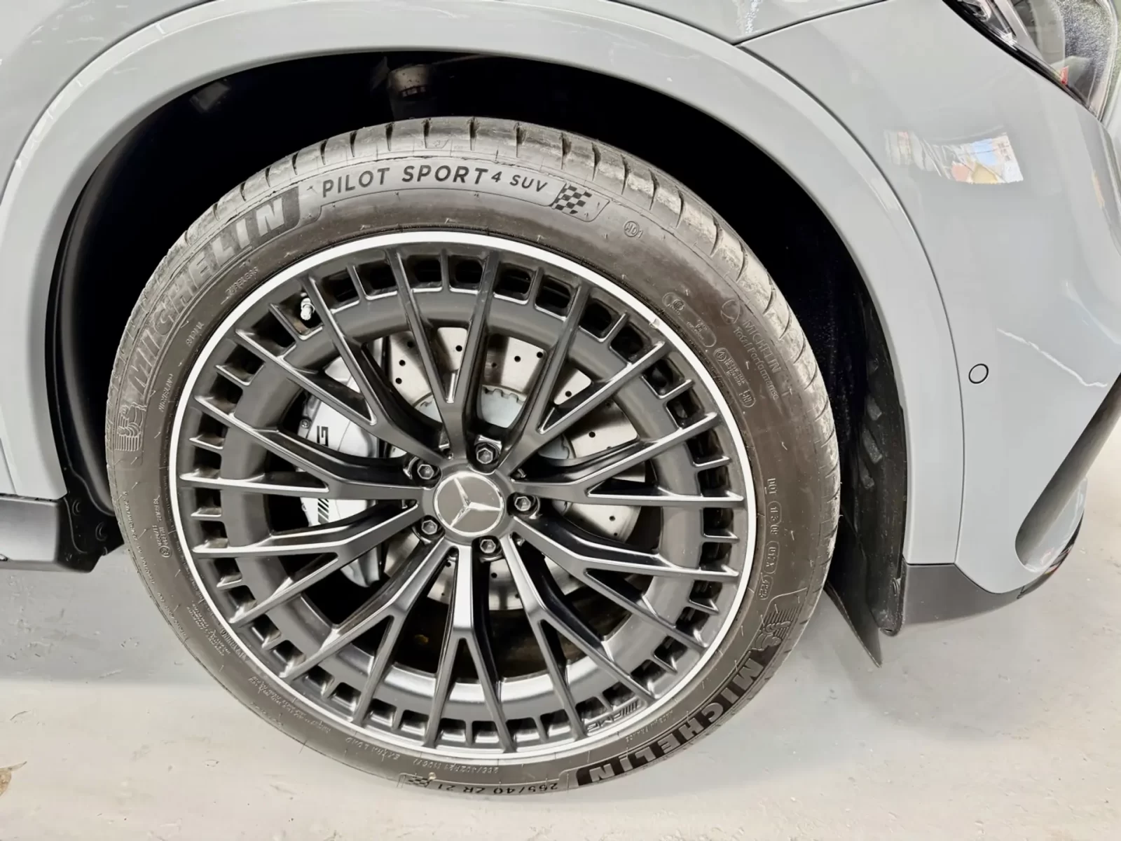 mercedesbenz-glc-43-amg-2-0-mhev-coupe-4matic-speedshift-07