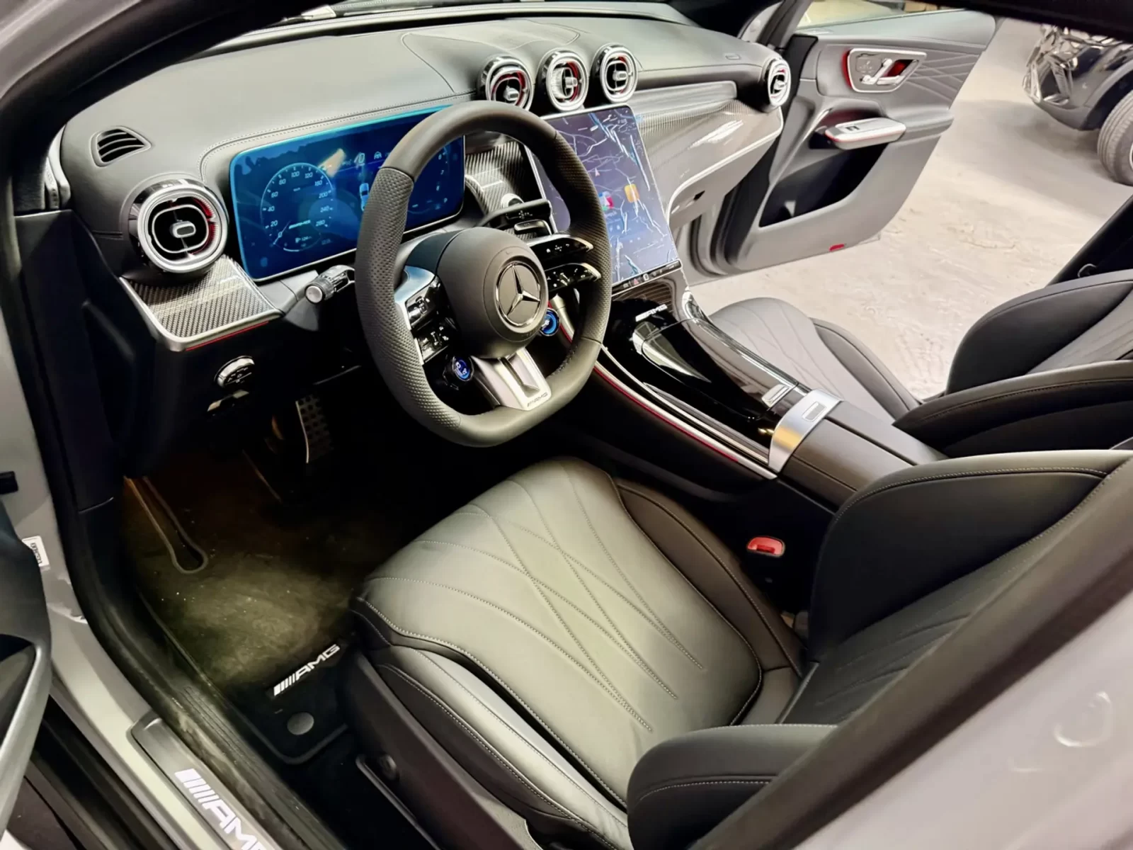 mercedesbenz-glc-43-amg-2-0-mhev-coupe-4matic-speedshift-11