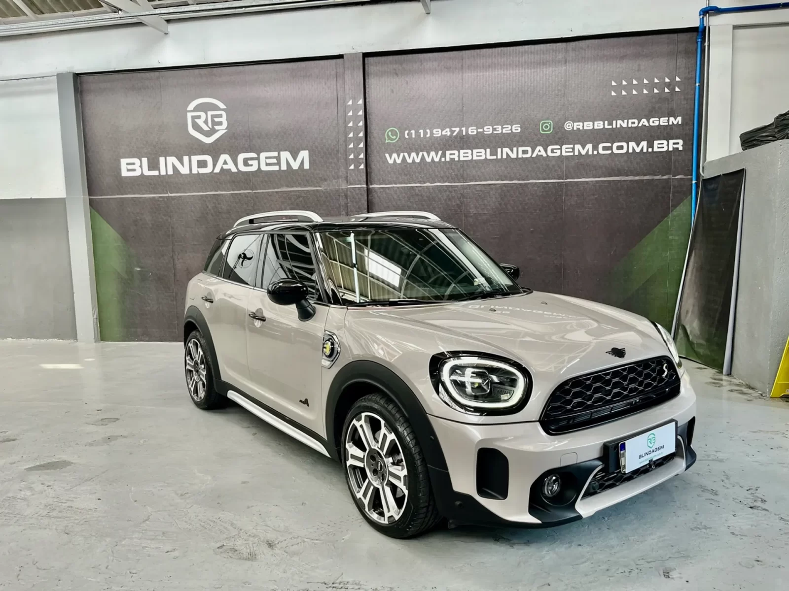 mini-countryman-1-5-12v-twinpower-turbo-hybrid-cooper-s-e-sport-all4-steptronic-03